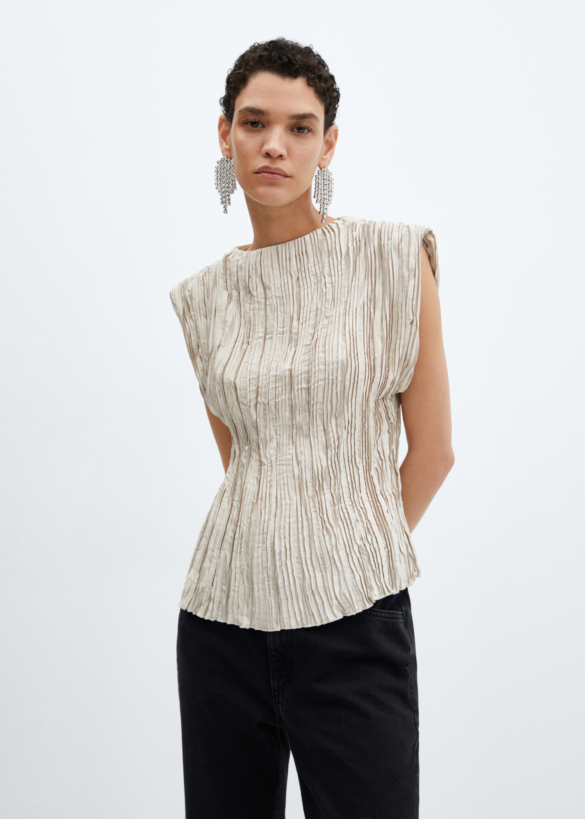 Satinierte Bluse mit Plisséedetails - Mittlere Ansicht, Hellgrau/Pastellgrau. Ref: 57009101-00.