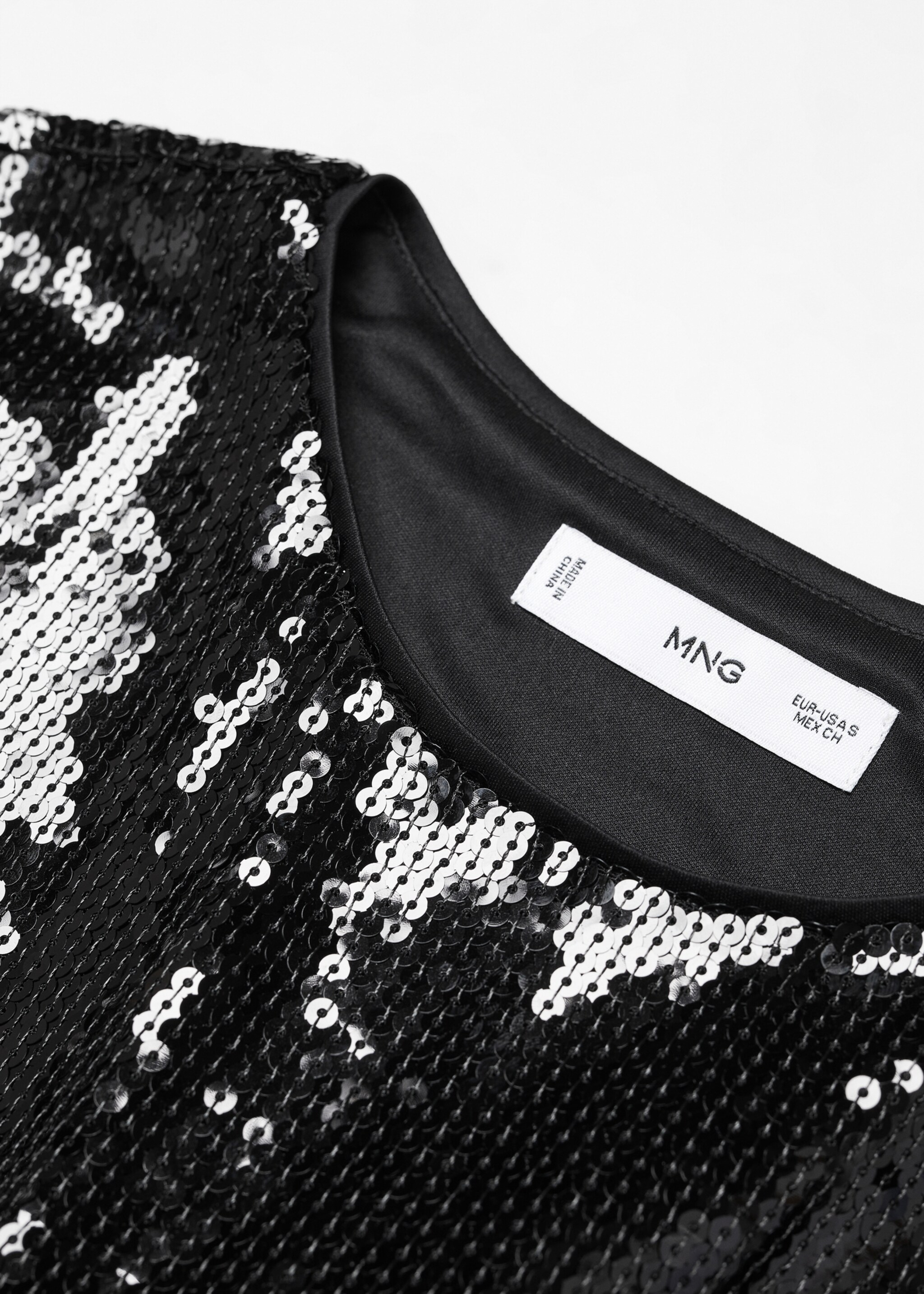 Sequin T-shirt - Details of the article 8, Black. Ref: 57009105-00.