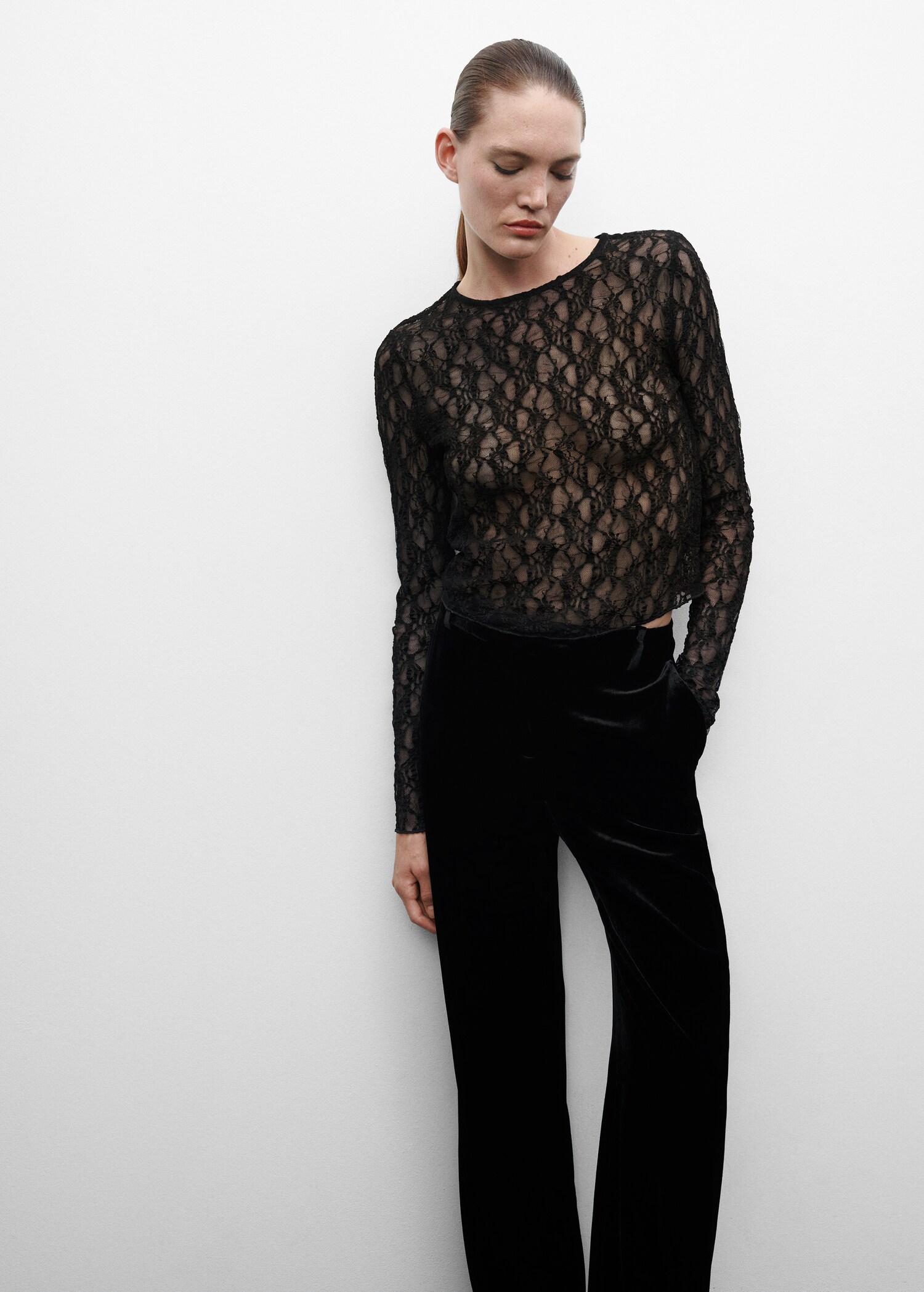Long sleeve lace T-shirt - Details of the article 1
