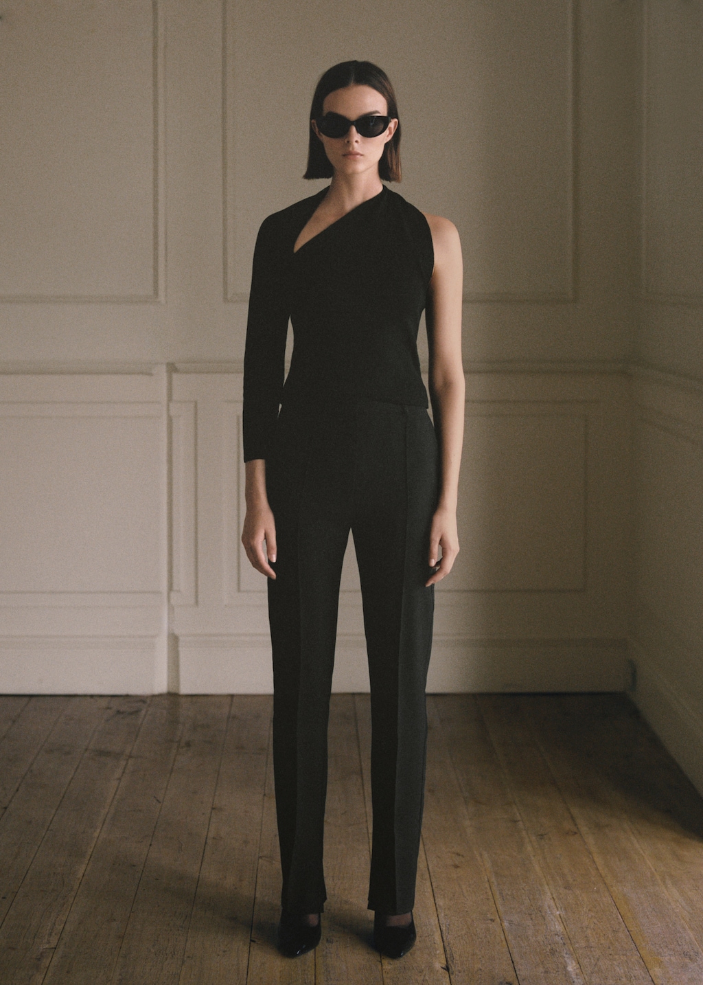 Asymmetrical top with slit - Women | MANGO OUTLET USA
