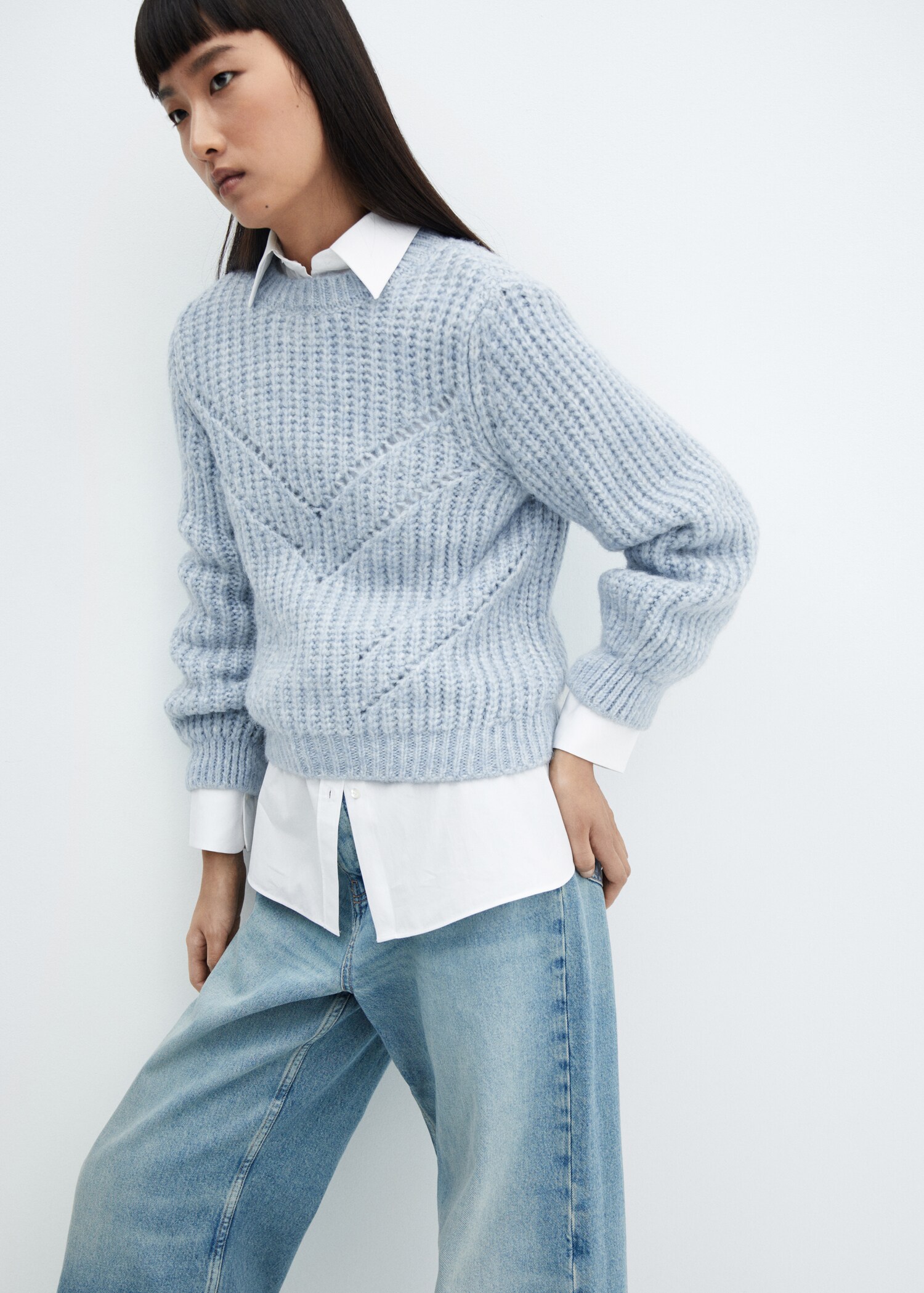Open work-detail sweater - Medium plane