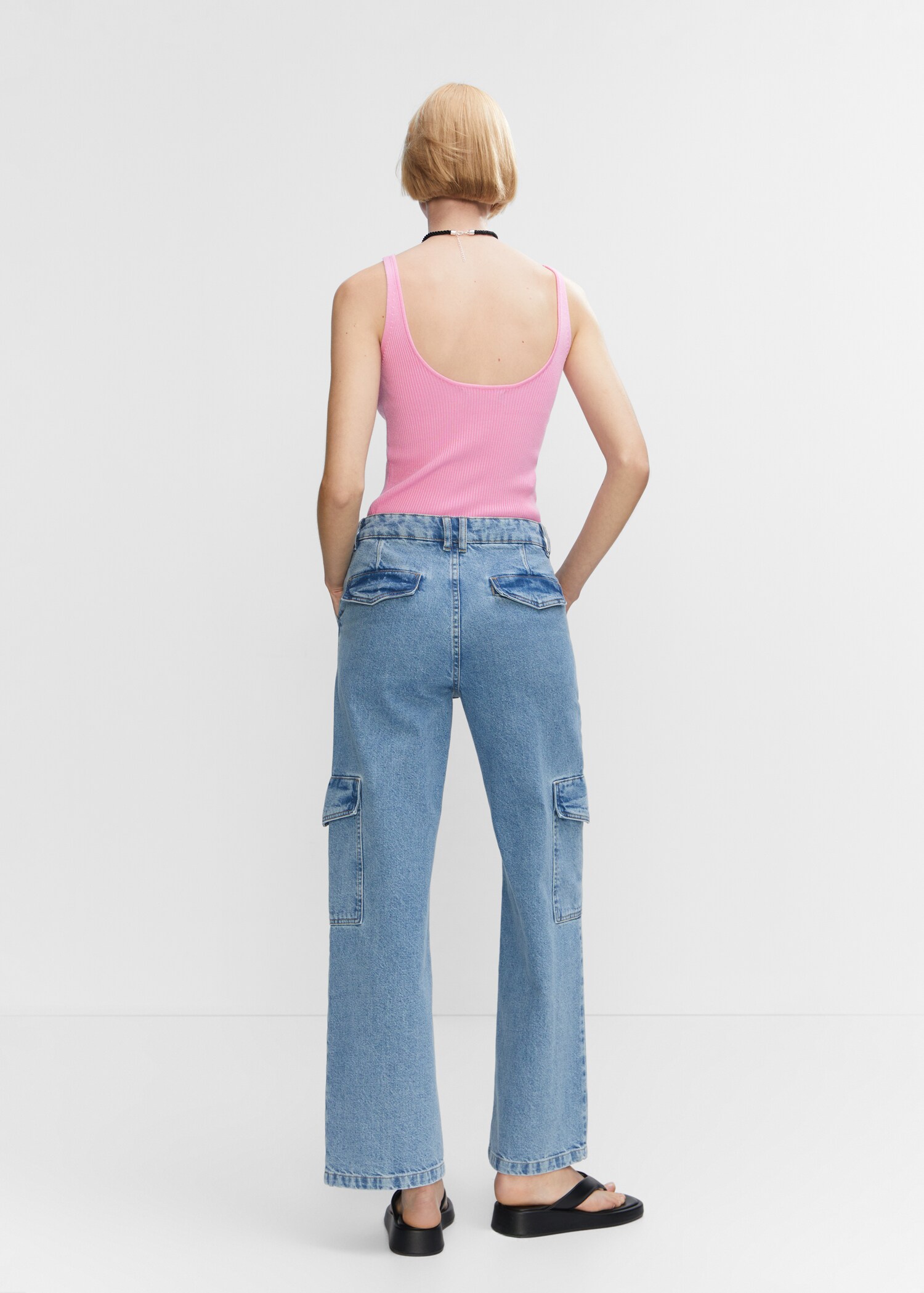 V-neck knitted top - Reverse of the article