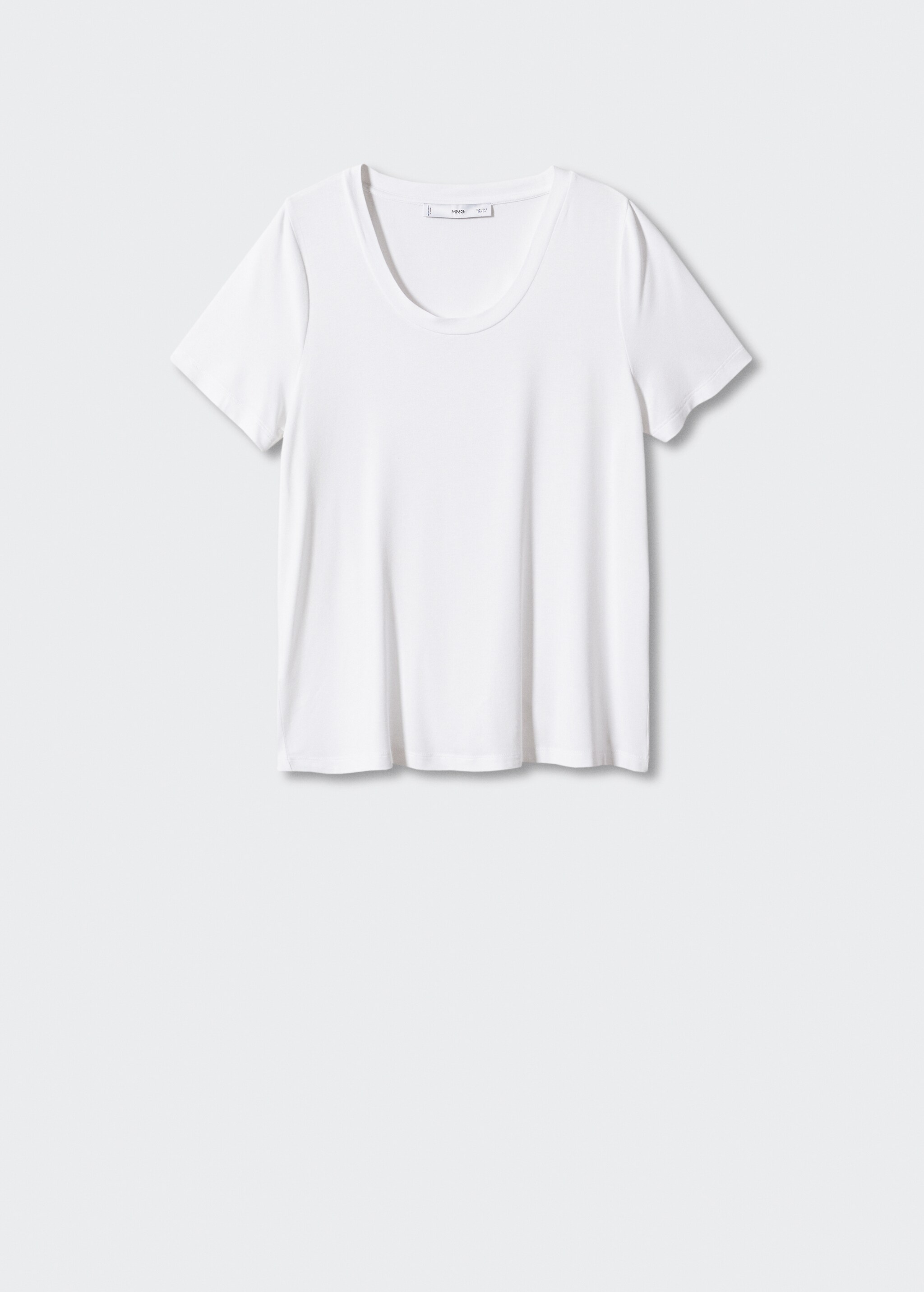 Low neck t-shirt - Article without model