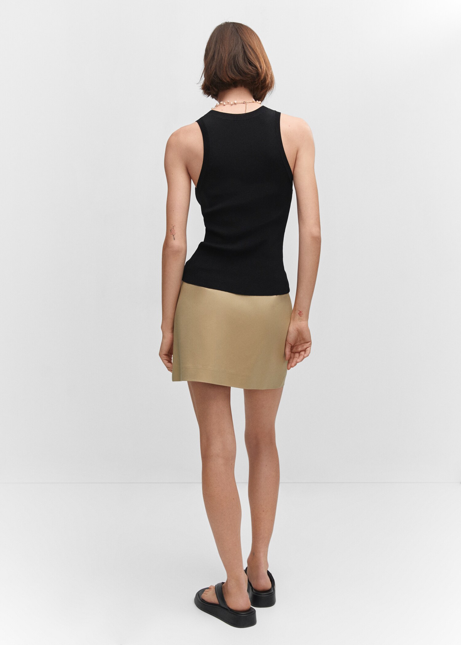 Ribbed knit top - Reverse of the article