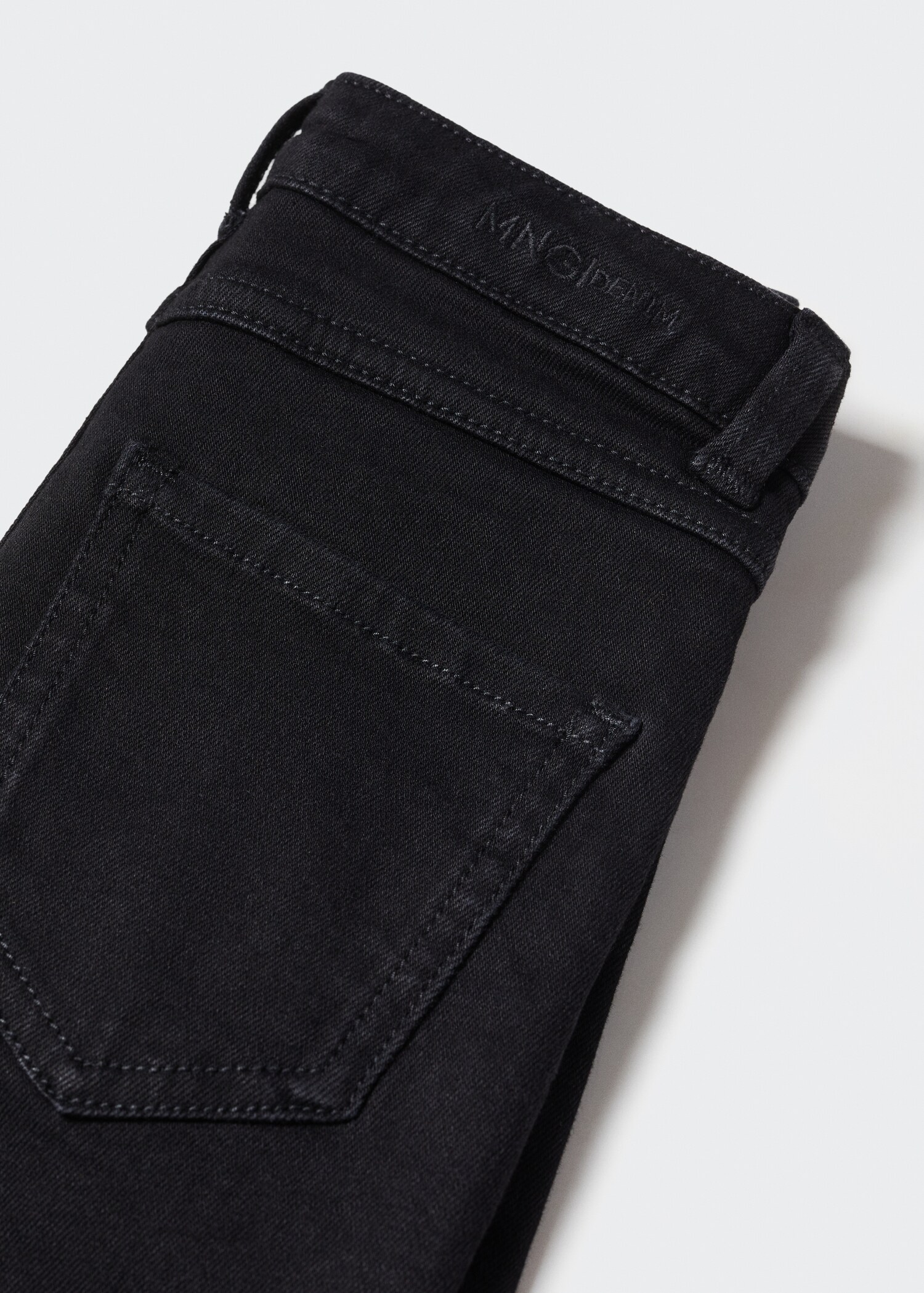 Skinny jeans - Details of the article 8