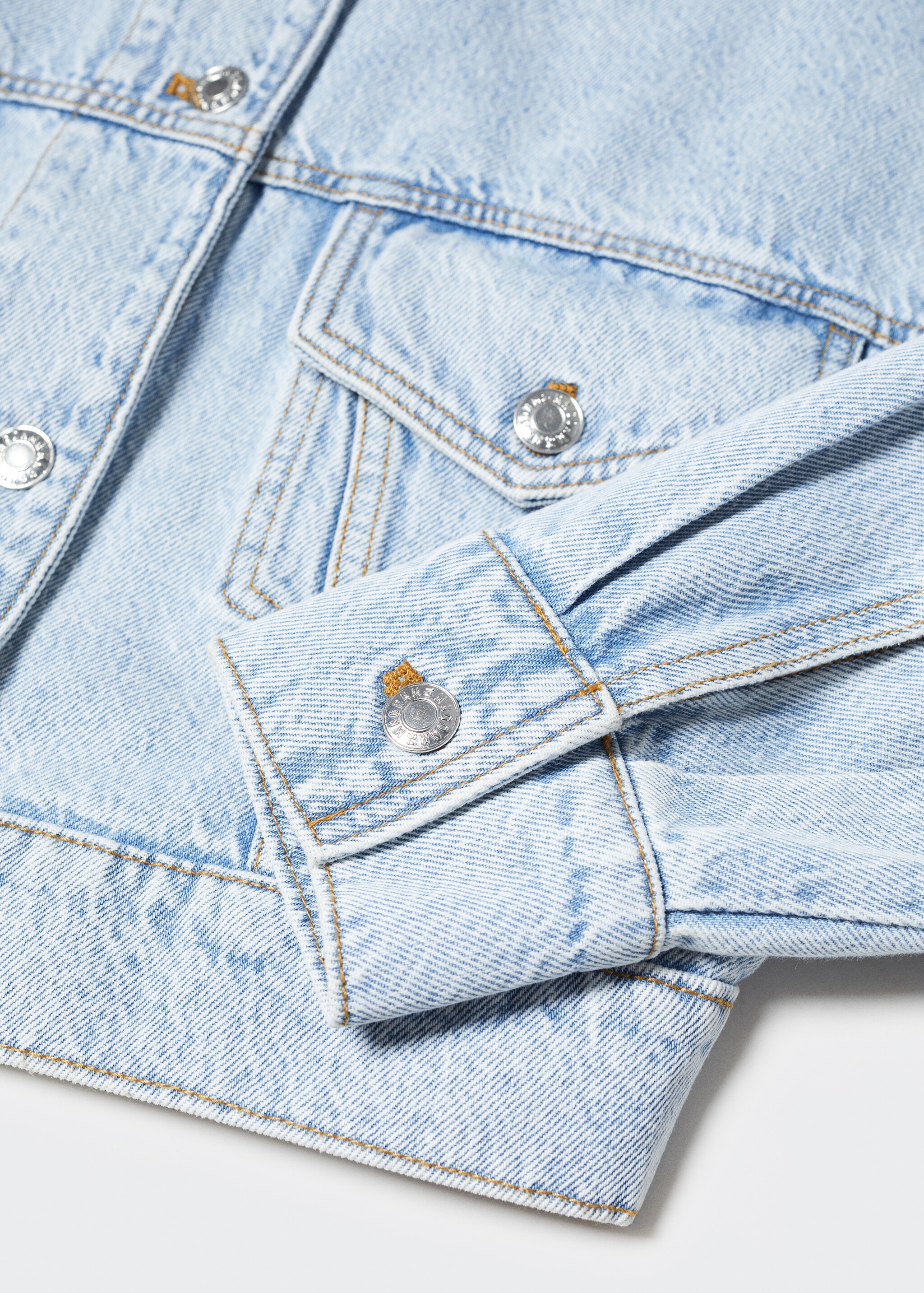 Cropped denim jacket - Details of the article 8