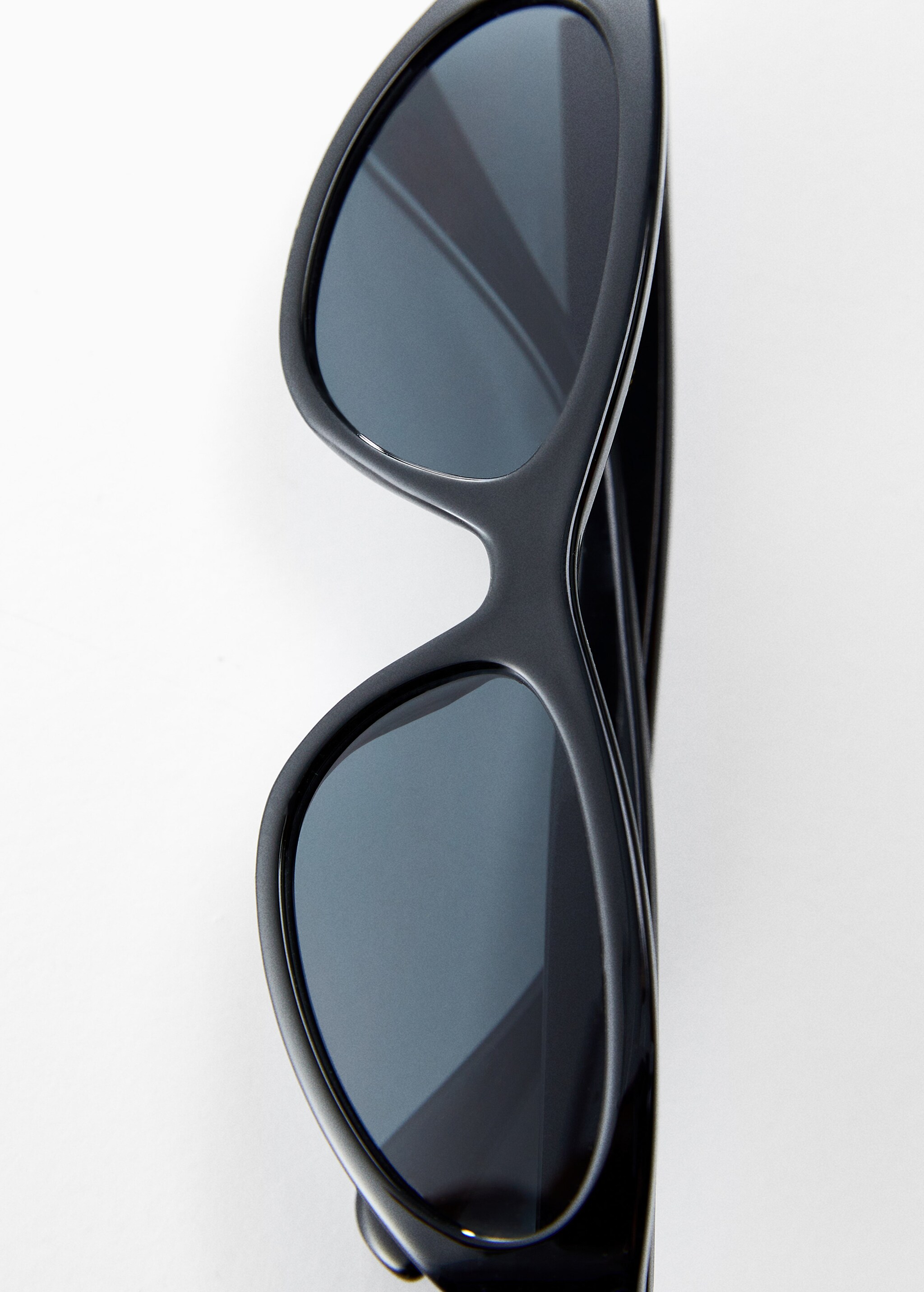 Retro style sunglasses - Details of the article 5