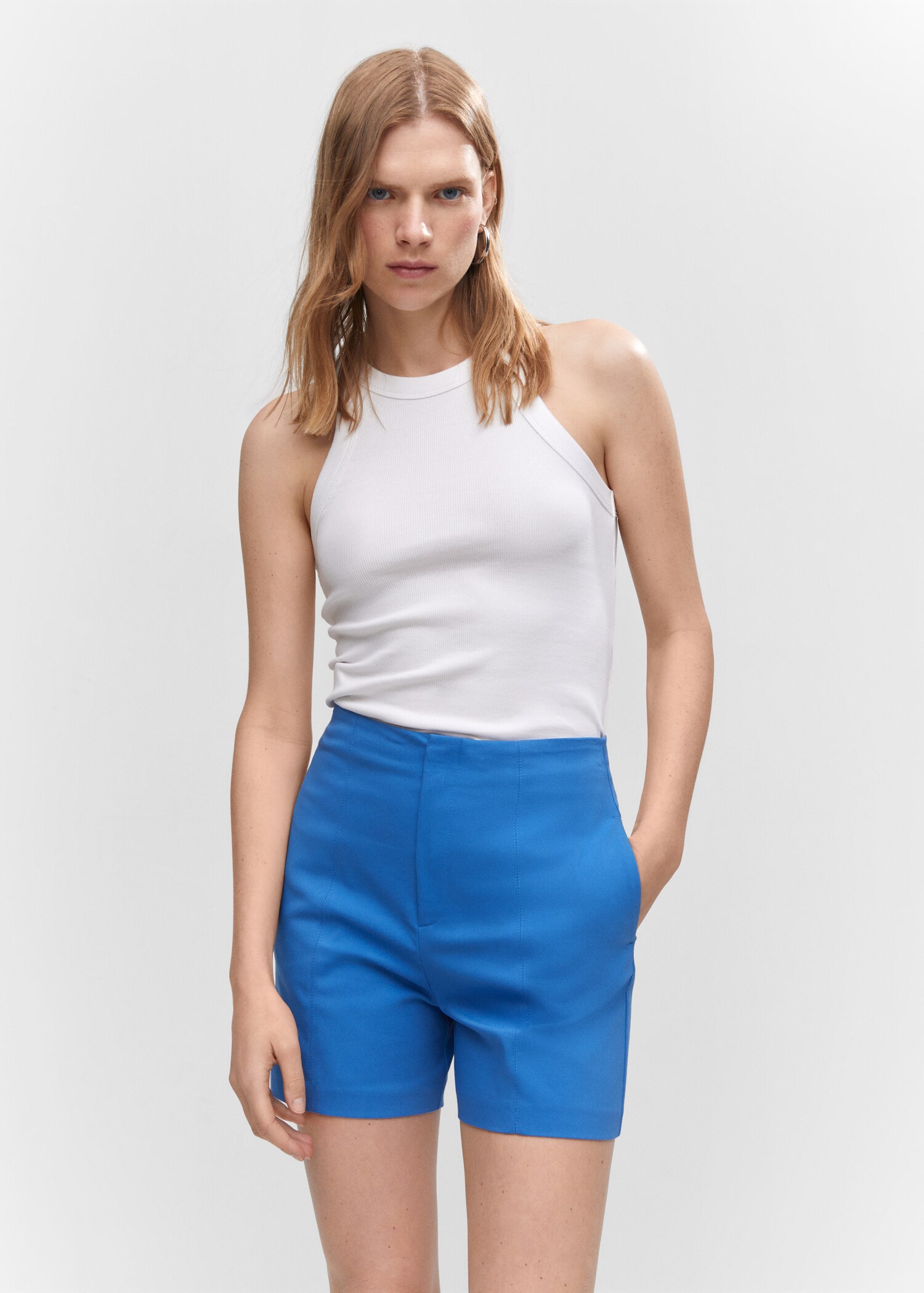 High-waist straight shorts - Details of the article 1