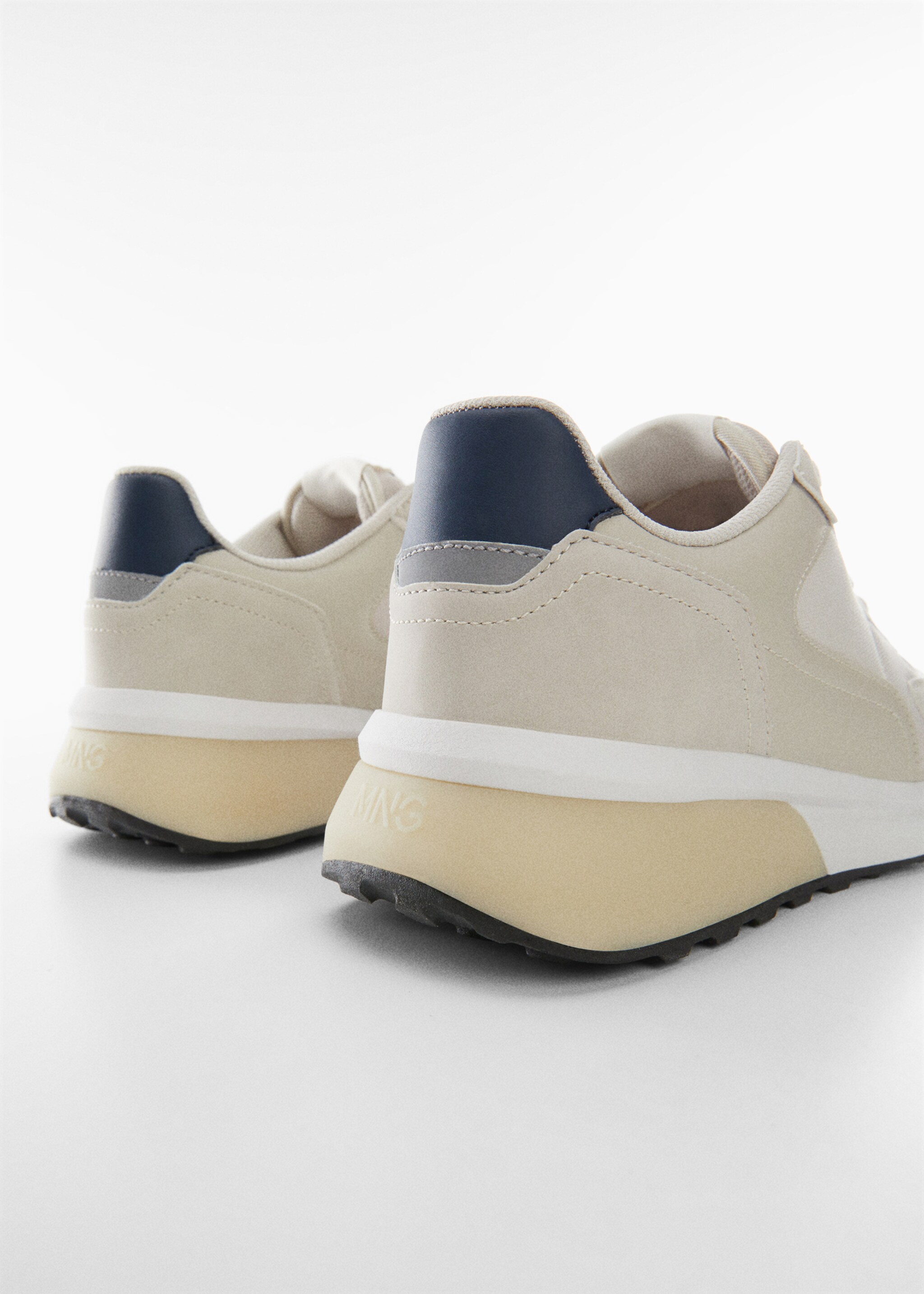 Tennis combinées cuir - Détail de l'article 1, Écru. Ref: 57010641-00.