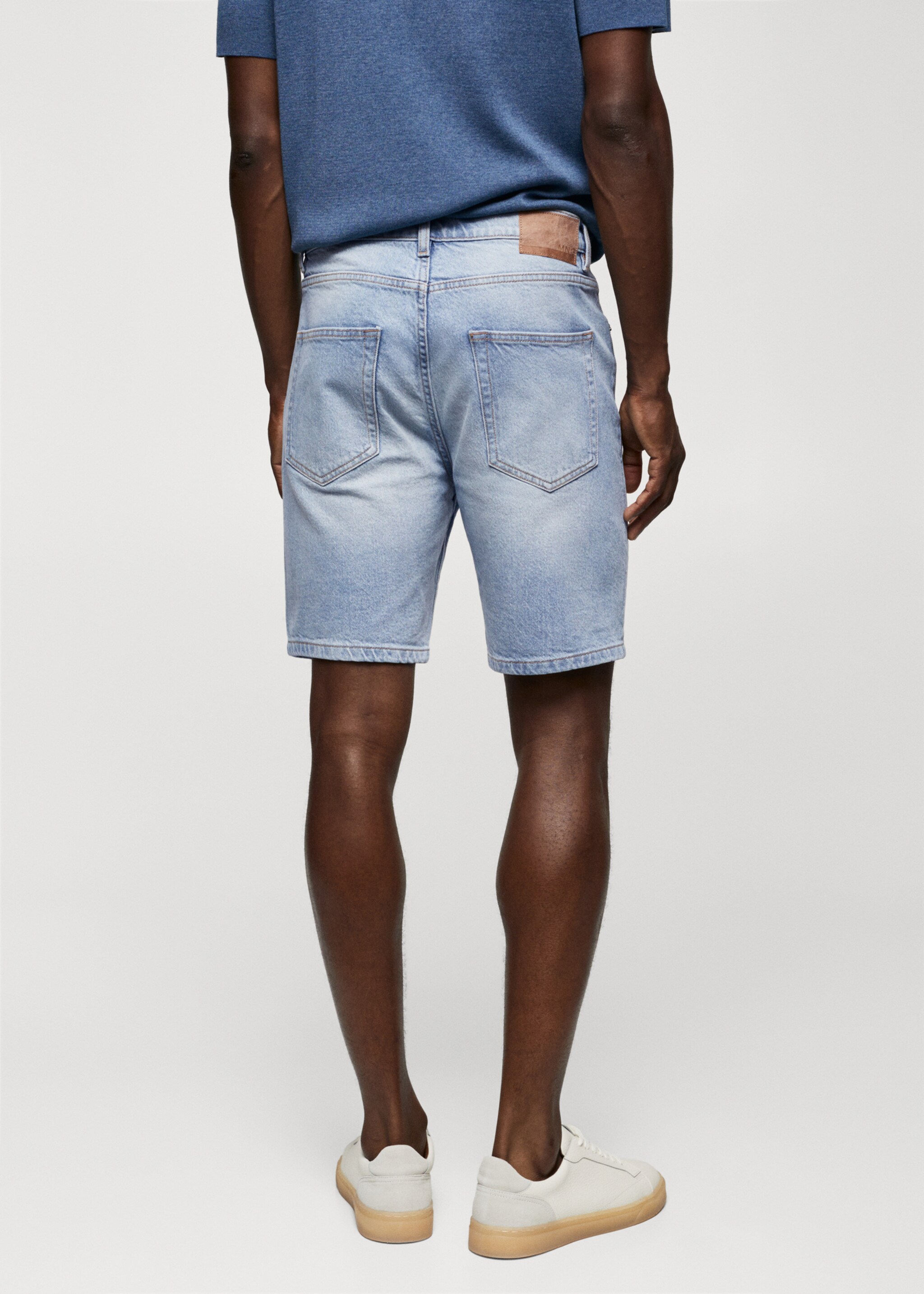 Regular-fit denim bermuda shorts - Reverse of the article, Light Blue. Ref: 57010679-00.