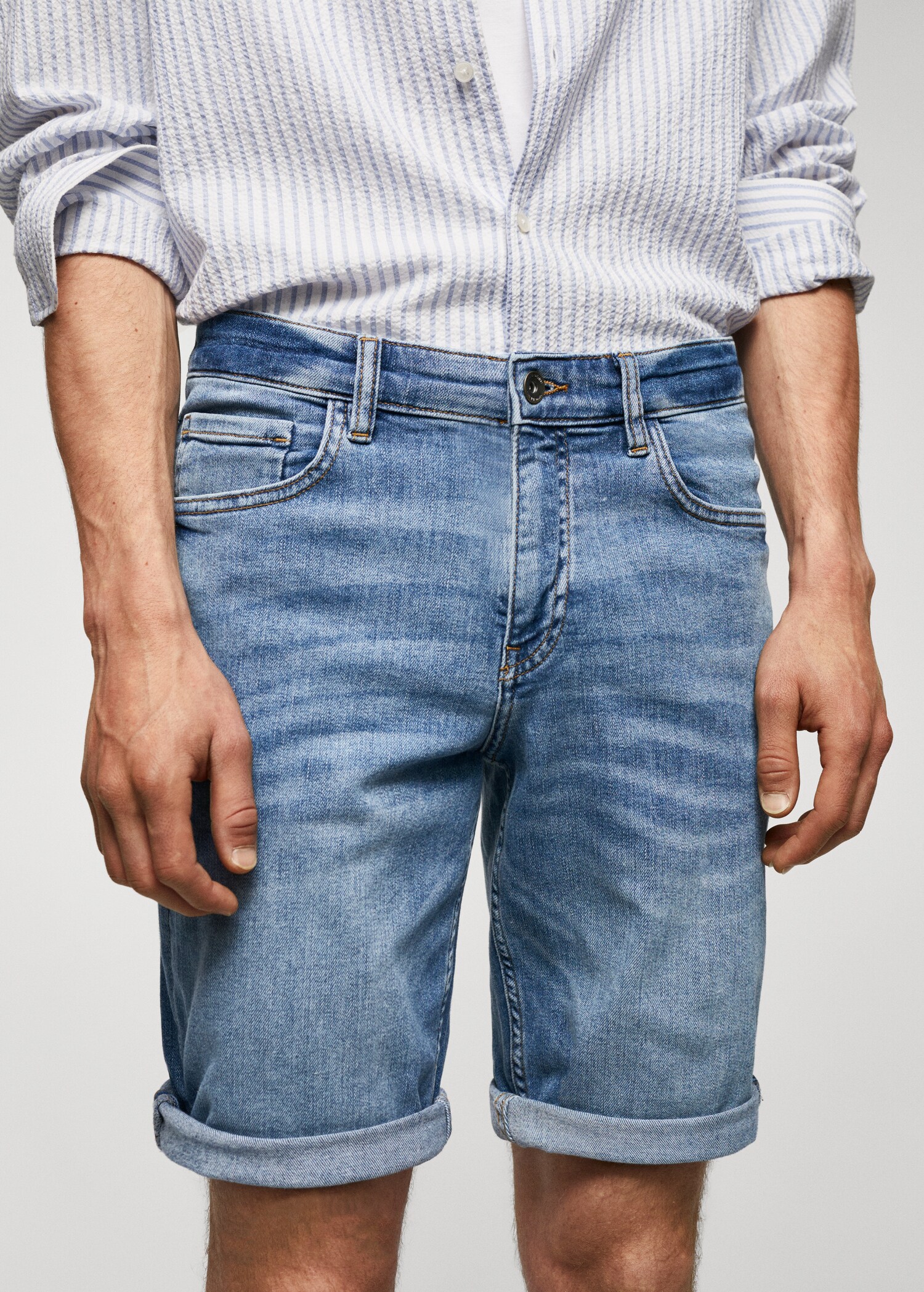 Bermudas vaqueras slim fit - Detalle del artículo 1