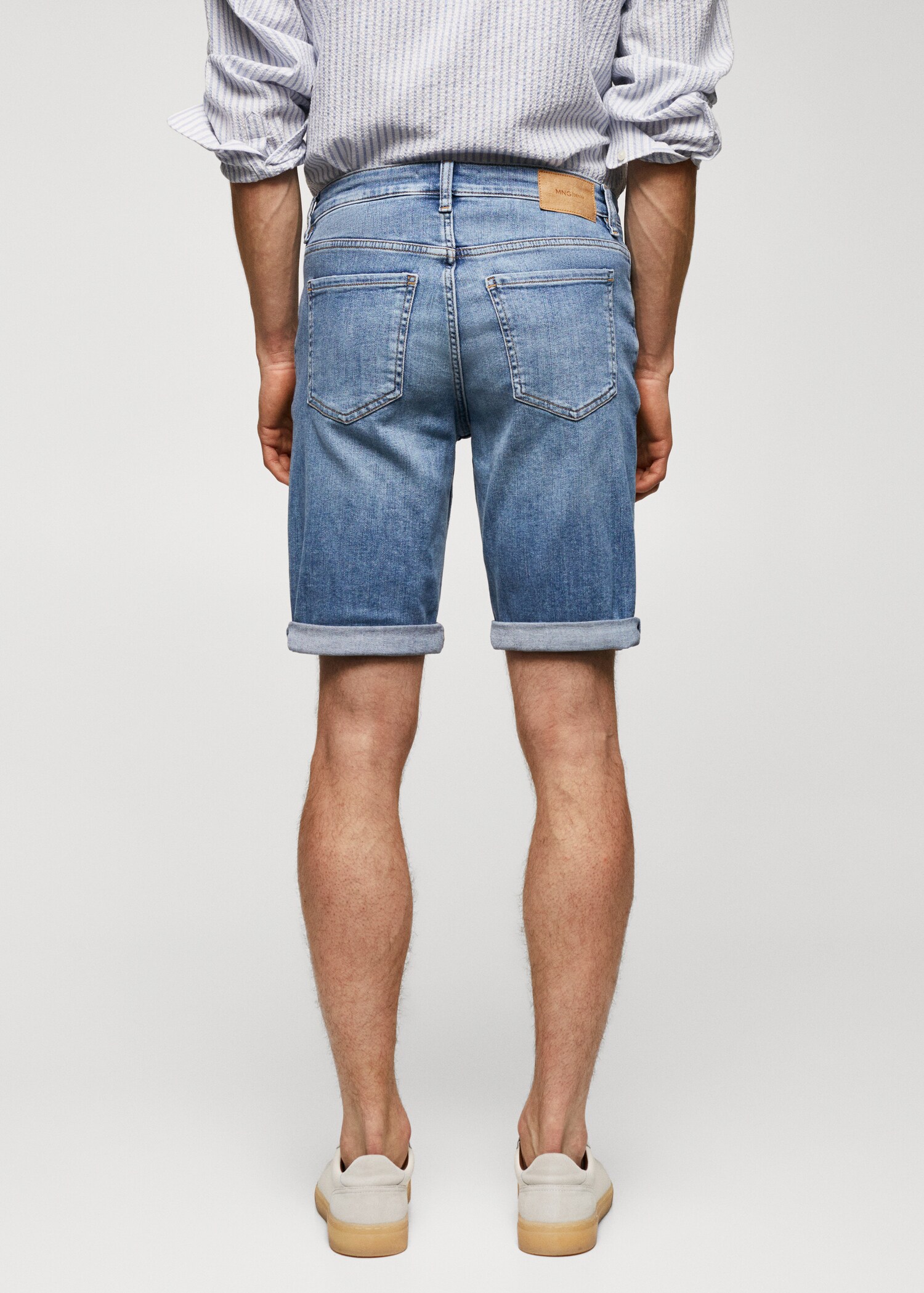 Bermudas vaqueras slim fit - Reverso del artículo