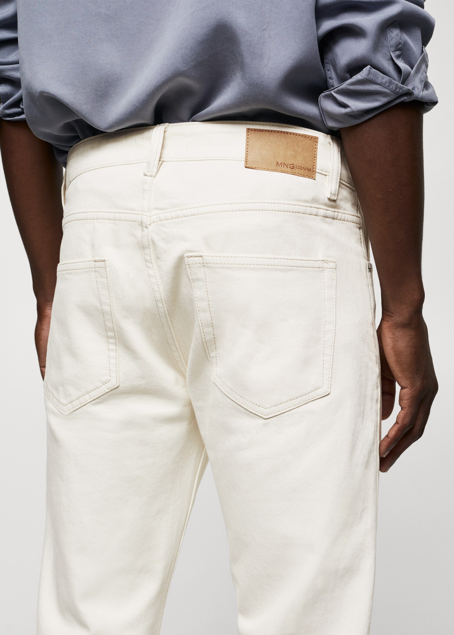 Ben tapered cropped jeans - Details of the article 4