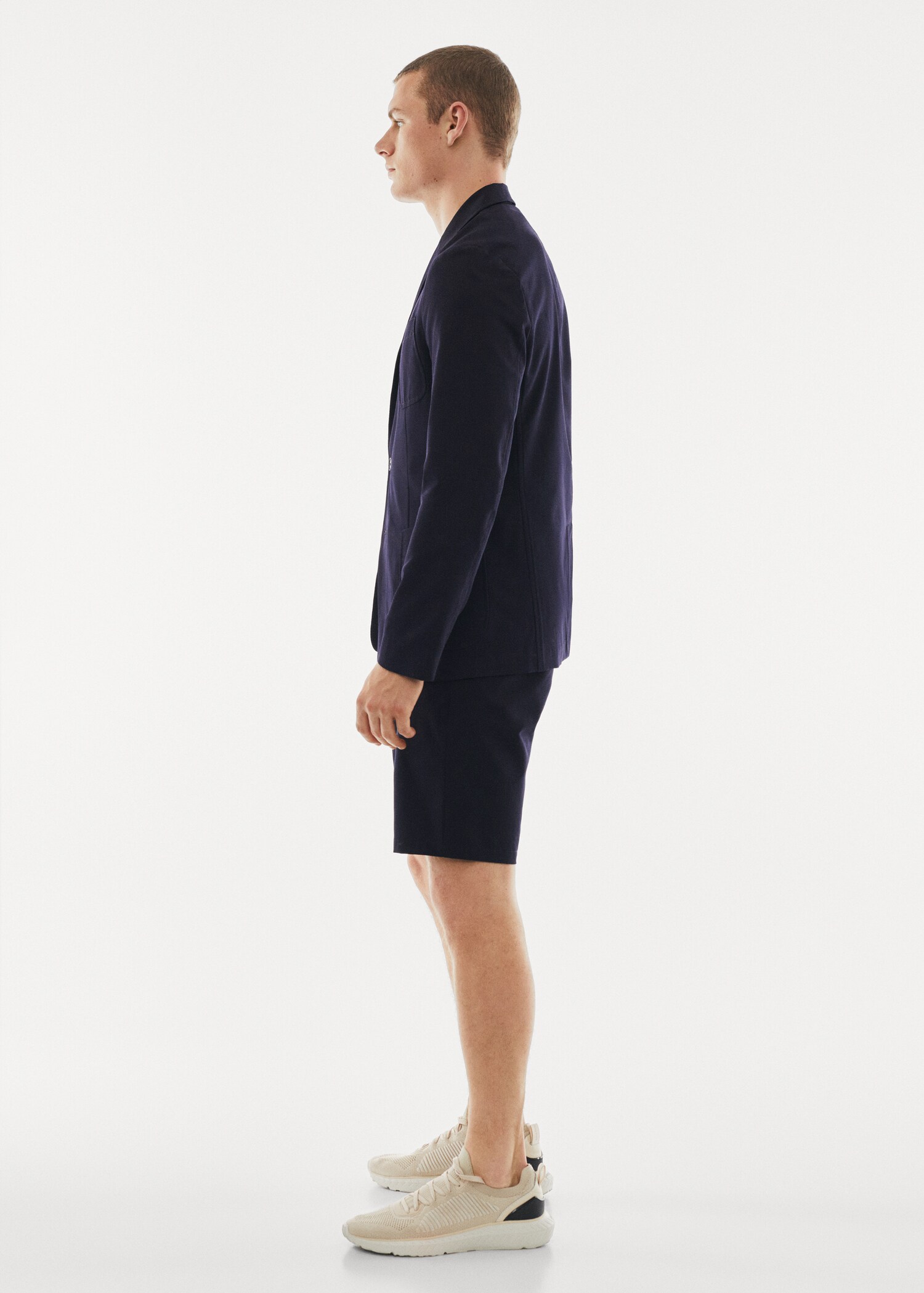 Water-repellent jacket with pockets - Details of the article 2