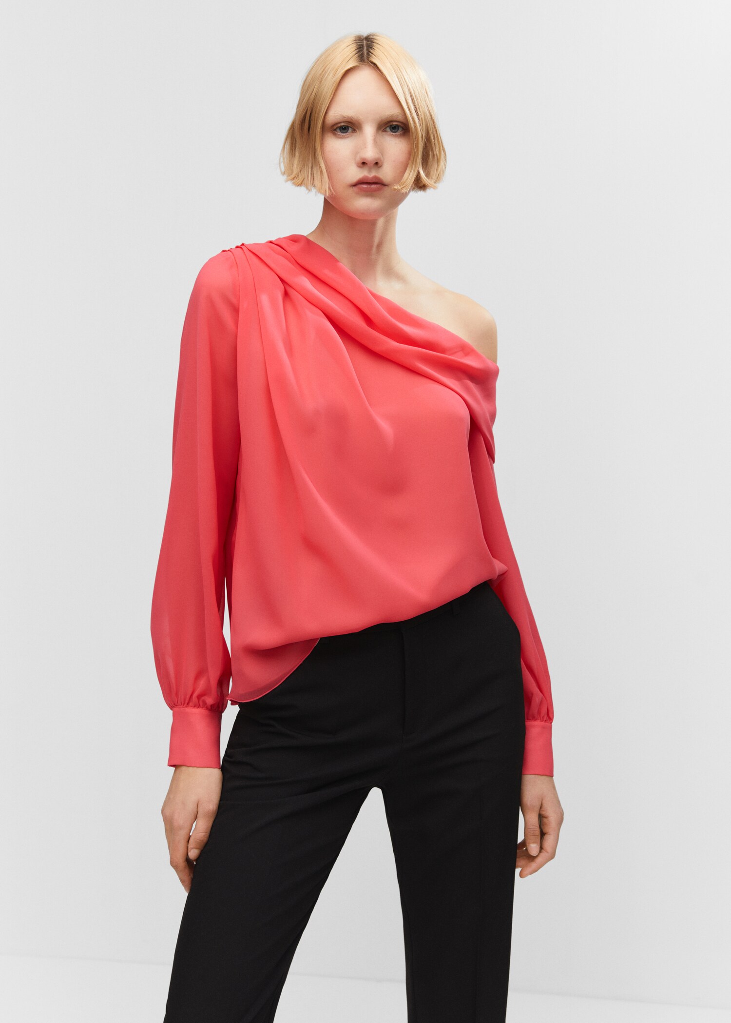 Asymmetrische Oversized-Bluse - Mittlere Ansicht