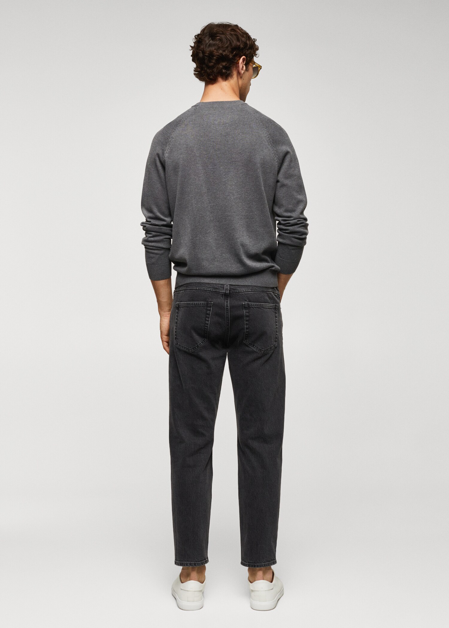 Fine-knit cotton sweater - Reverse of the article