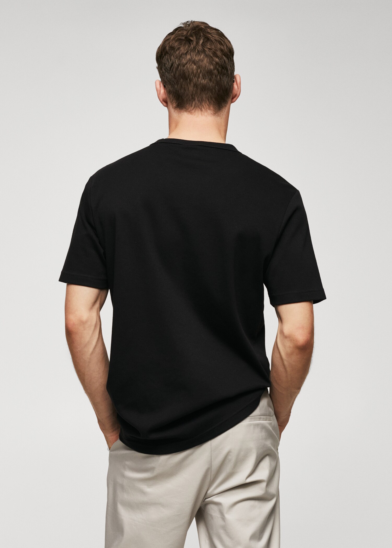 100% cotton t-shirt with pocket - Reverse of the article