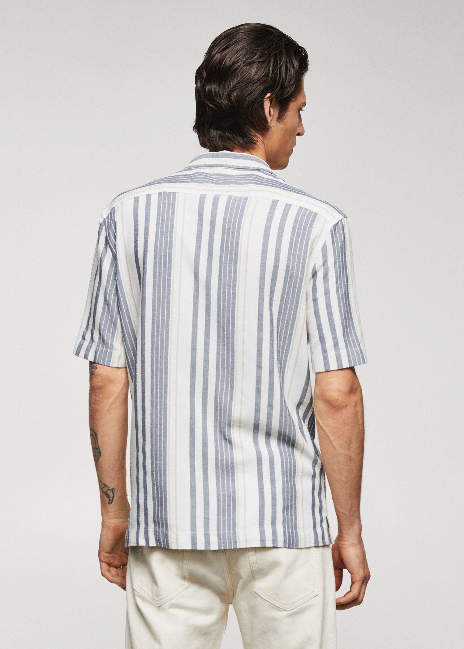 Smalrandig skjorta slim fit textur - Artikelns baksida