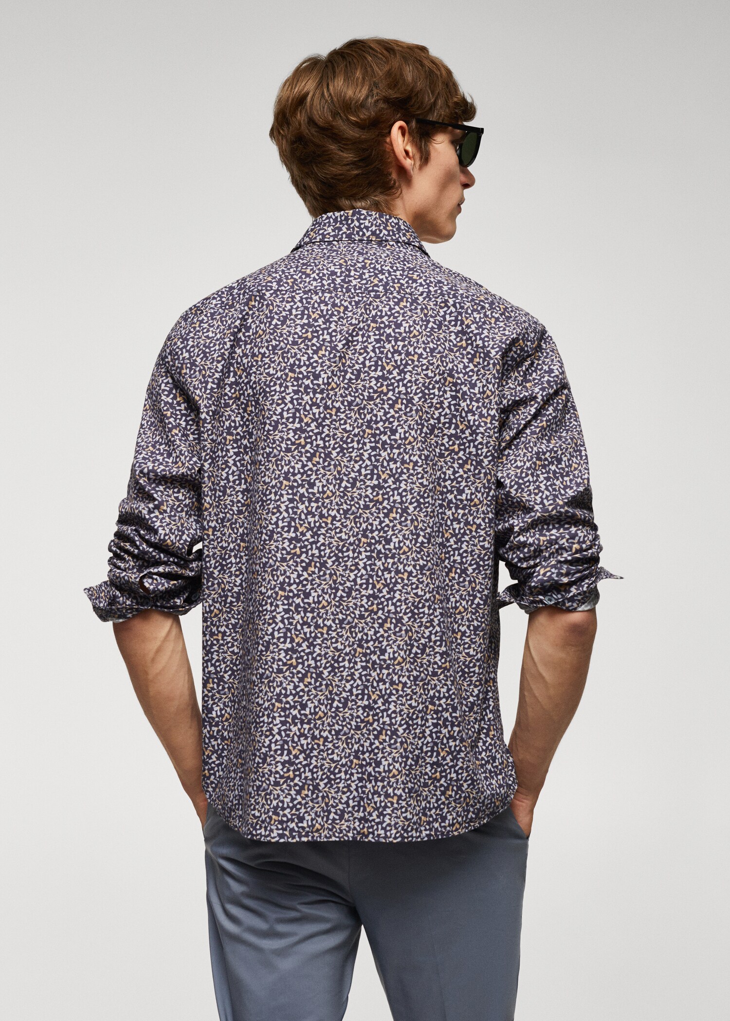Chemise 100 % coton en imprimé micro-feuilles - Verso de l’article