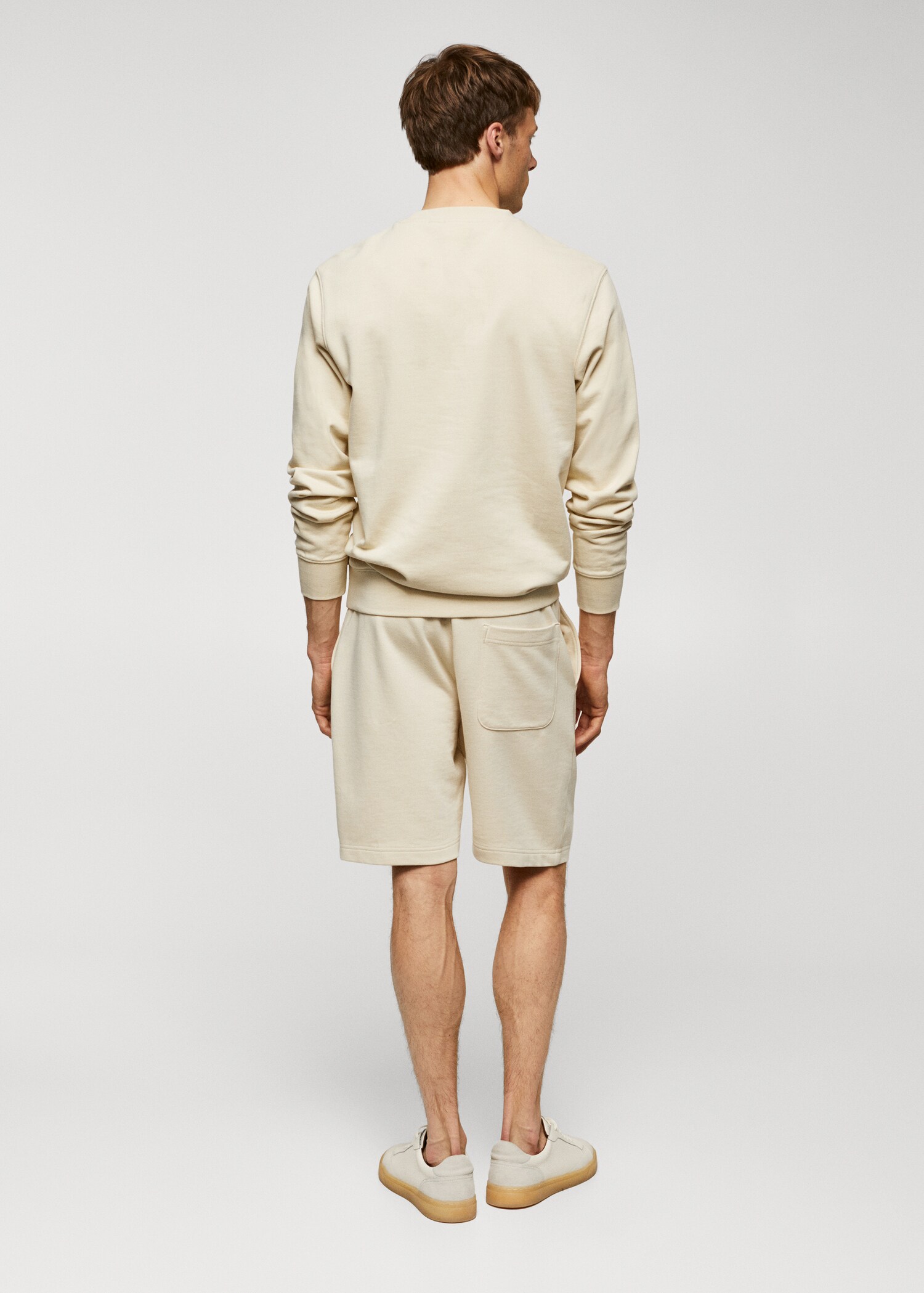 100% cotton basic sweatshirt - Reverse of the article