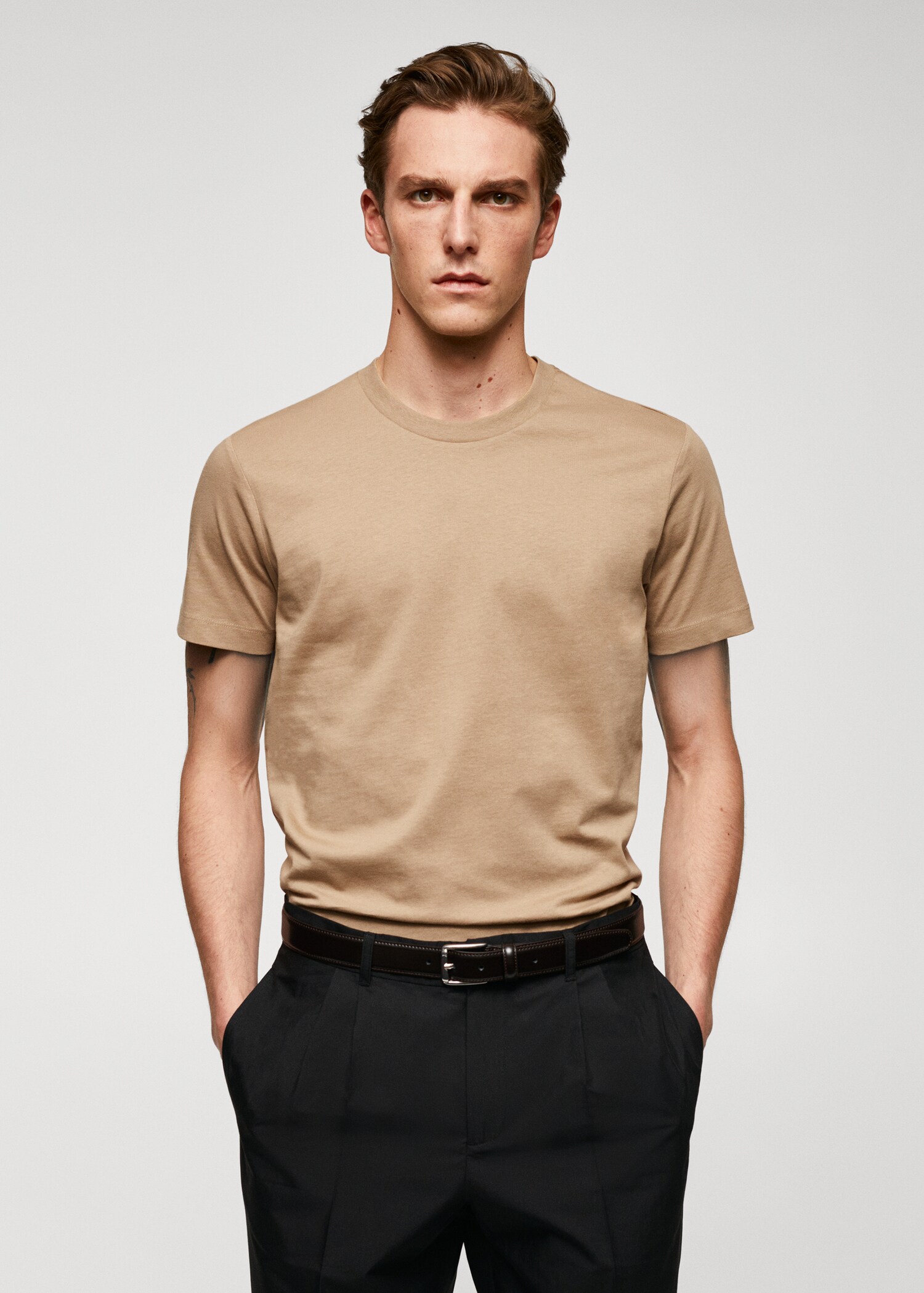 Camiseta básica algodón comfort stretch - Plano medio