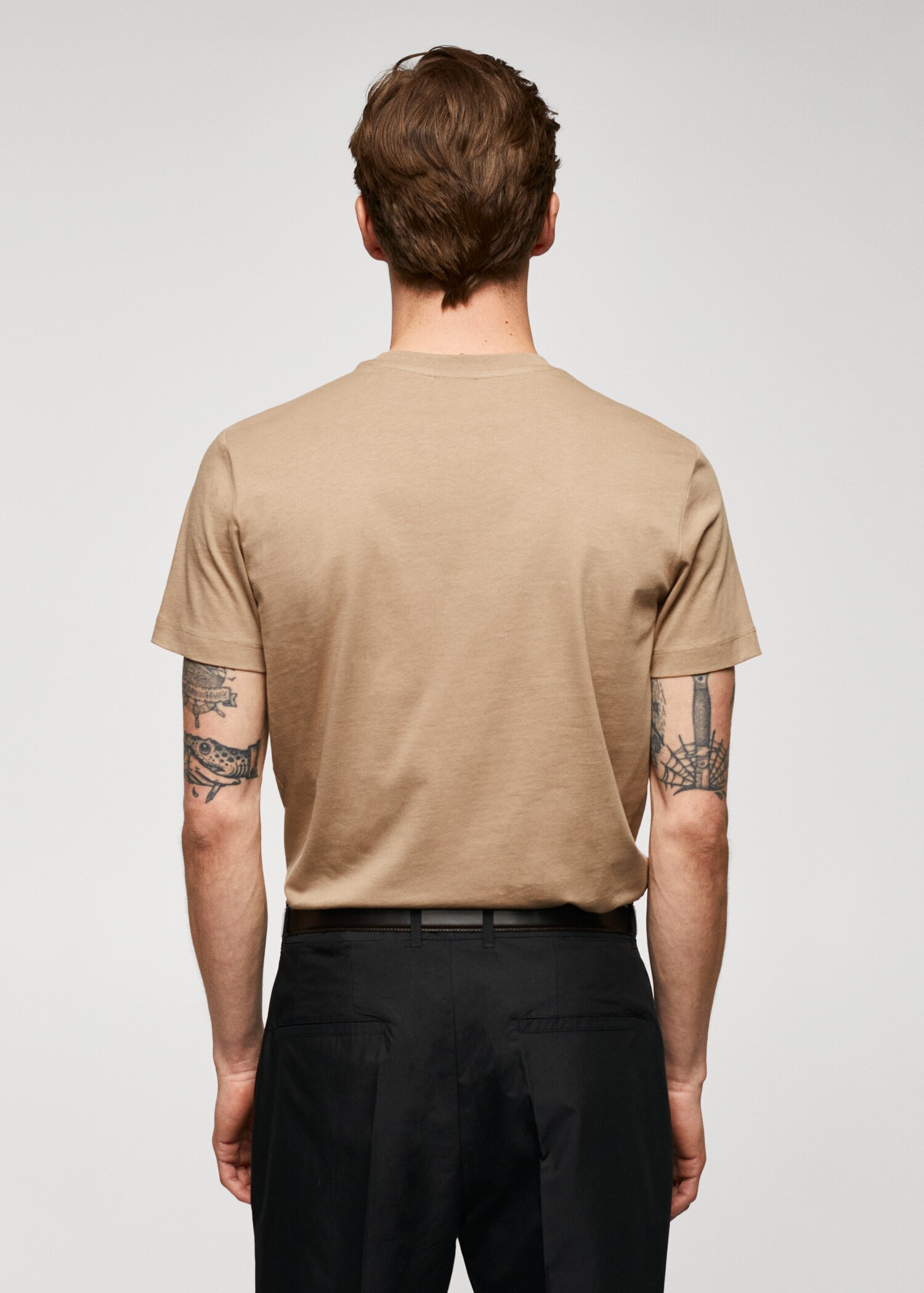Camiseta básica algodón comfort stretch - Reverso del artículo