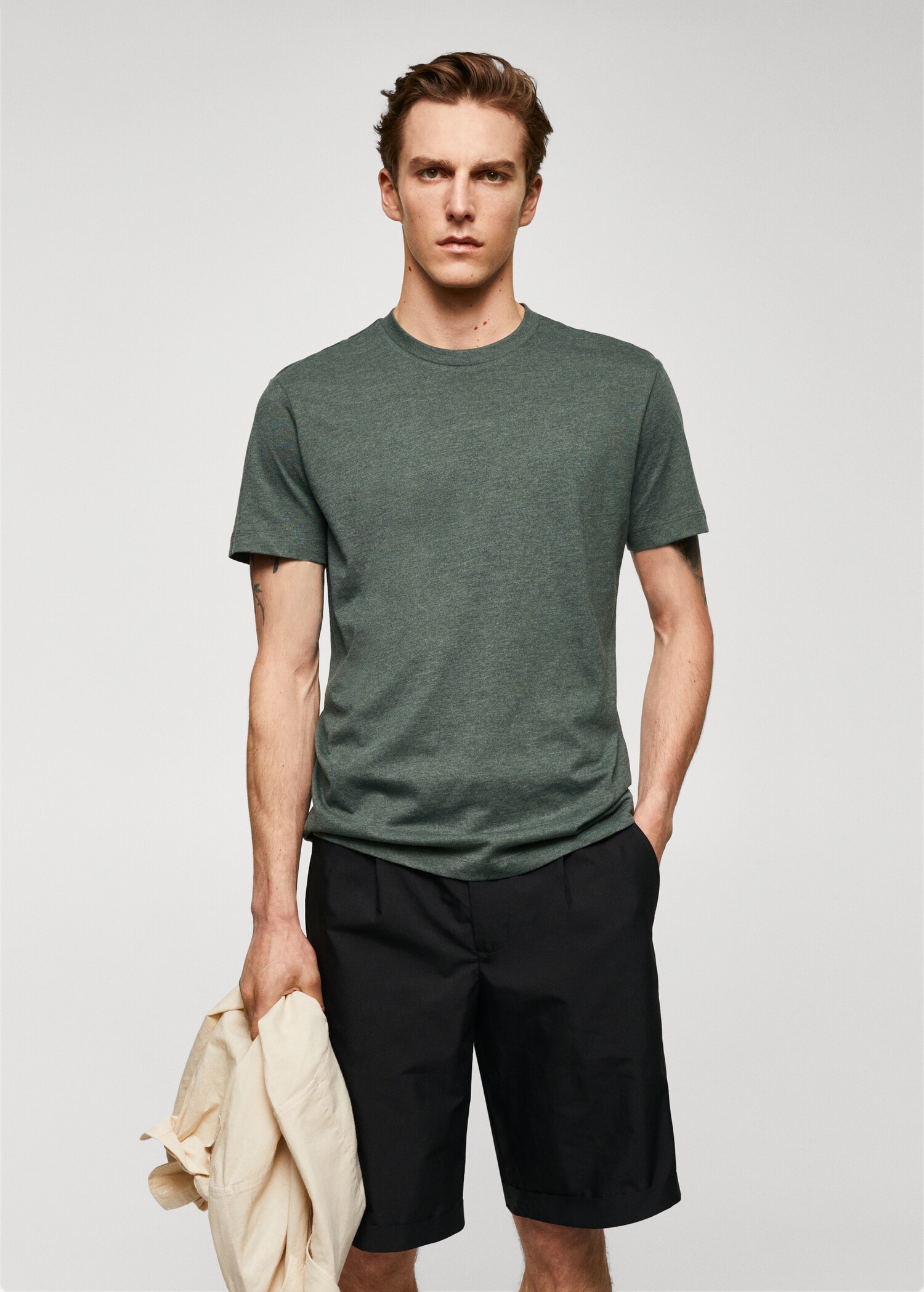 Camiseta básica algodón comfort stretch - Plano medio