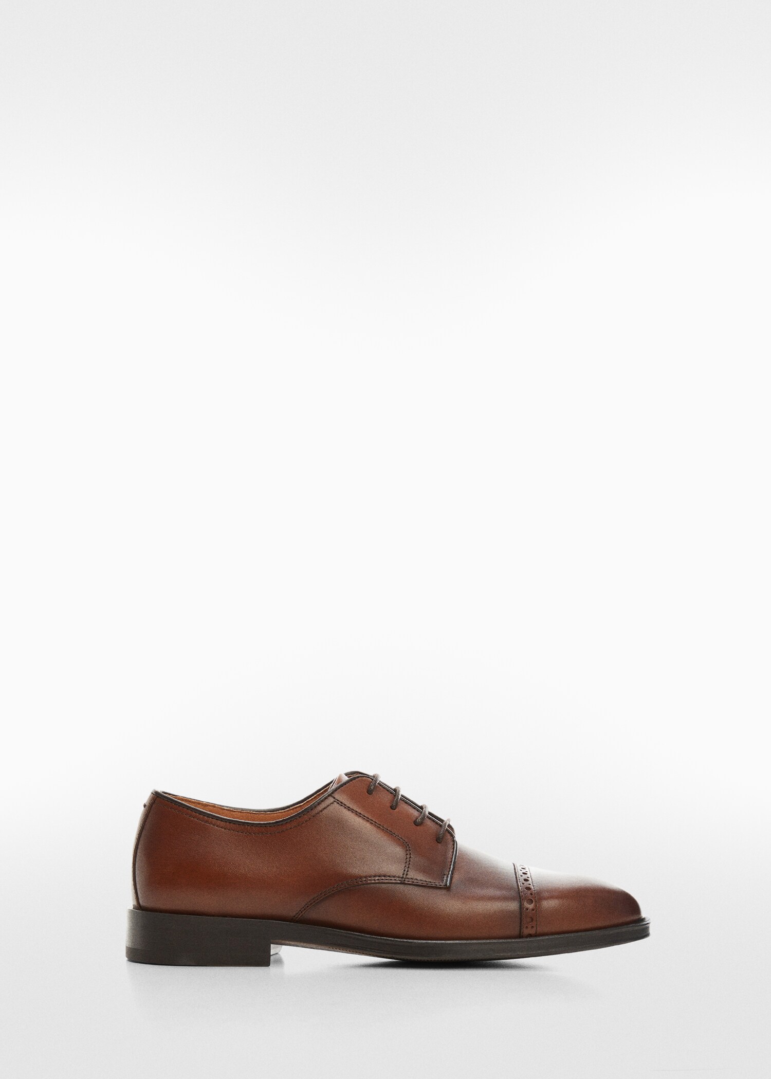 Leather suit shoes - Article without model