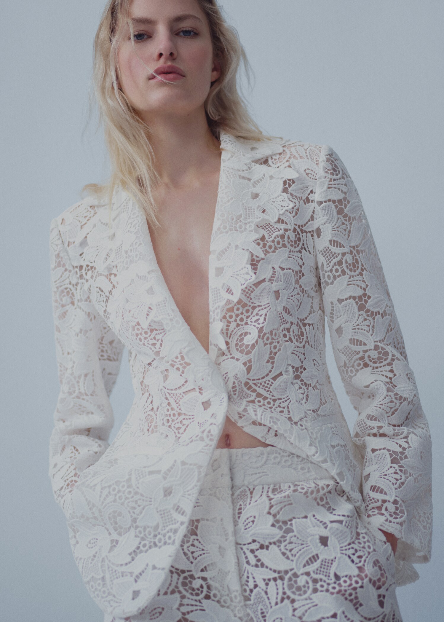 Guipure suit jacket - Details of the article 4