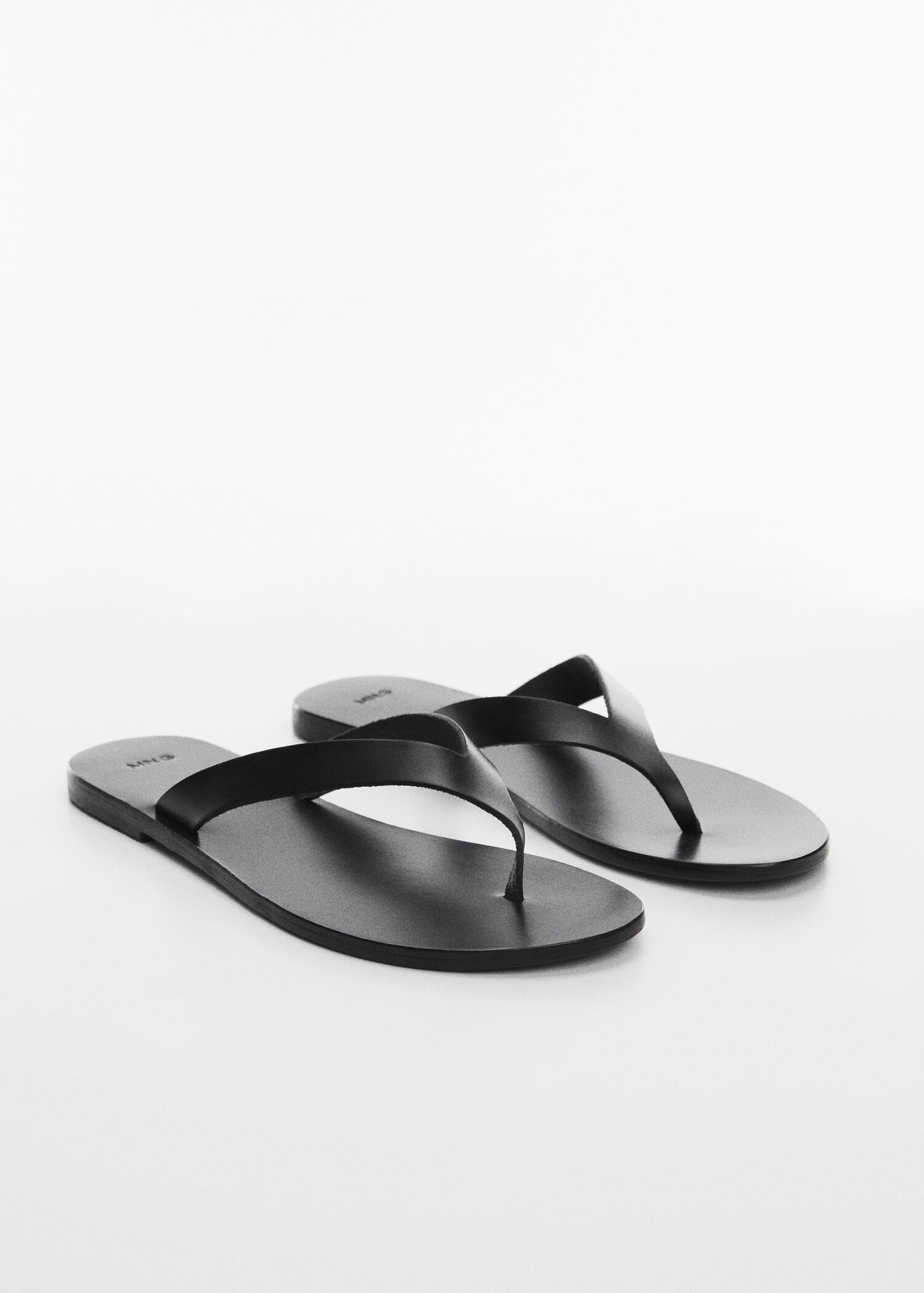 Leather sandals with straps - Medium plane