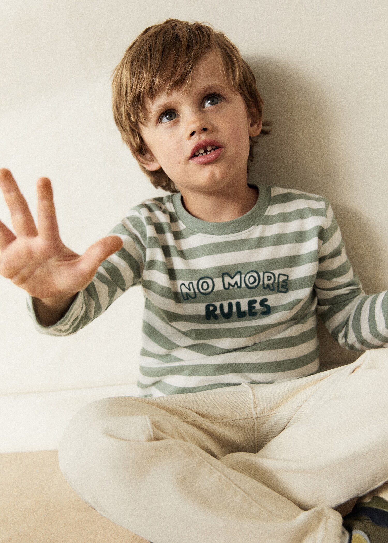 Striped long sleeves t-shirt - Details of the article 5