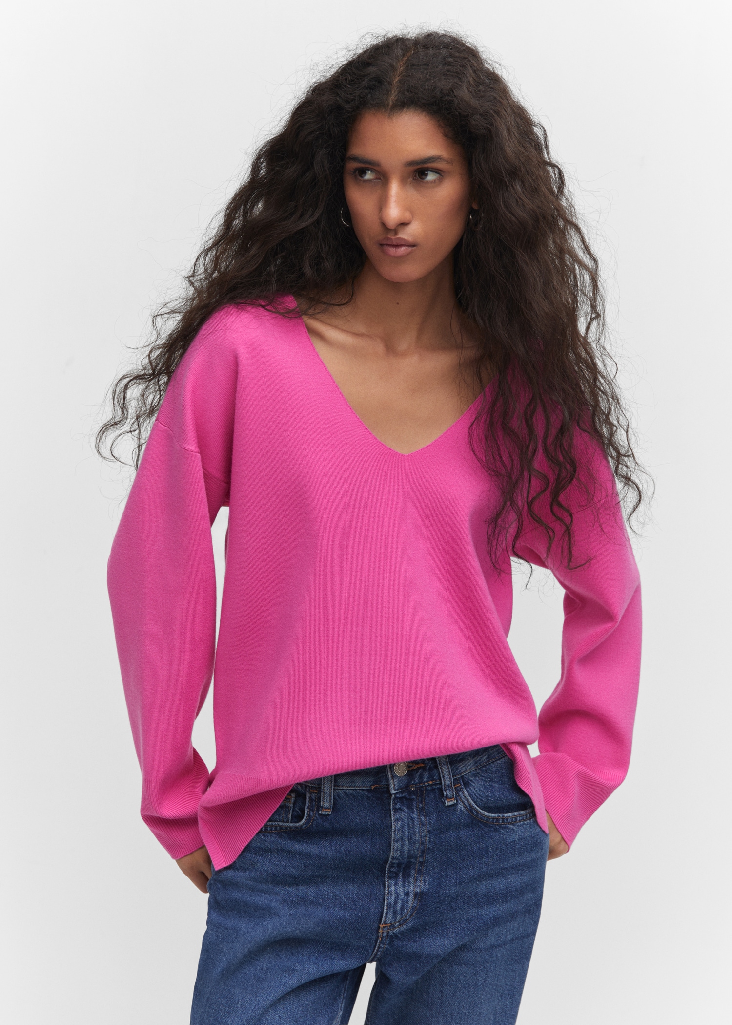 Oversized V-neck sweater Women MANGO OUTLET USA - Main Image