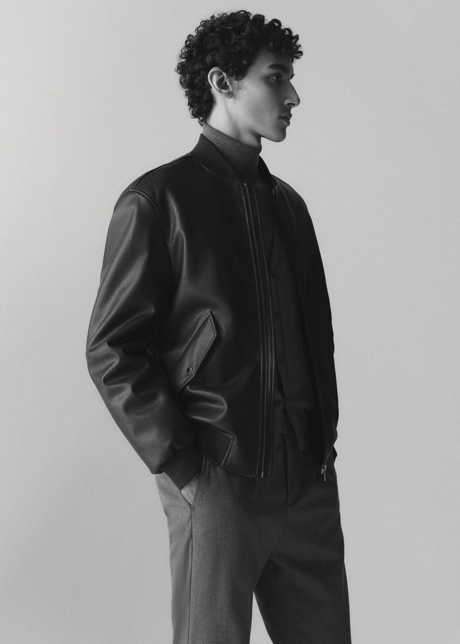 Leather-effect bomber jacket - Details of the article 5