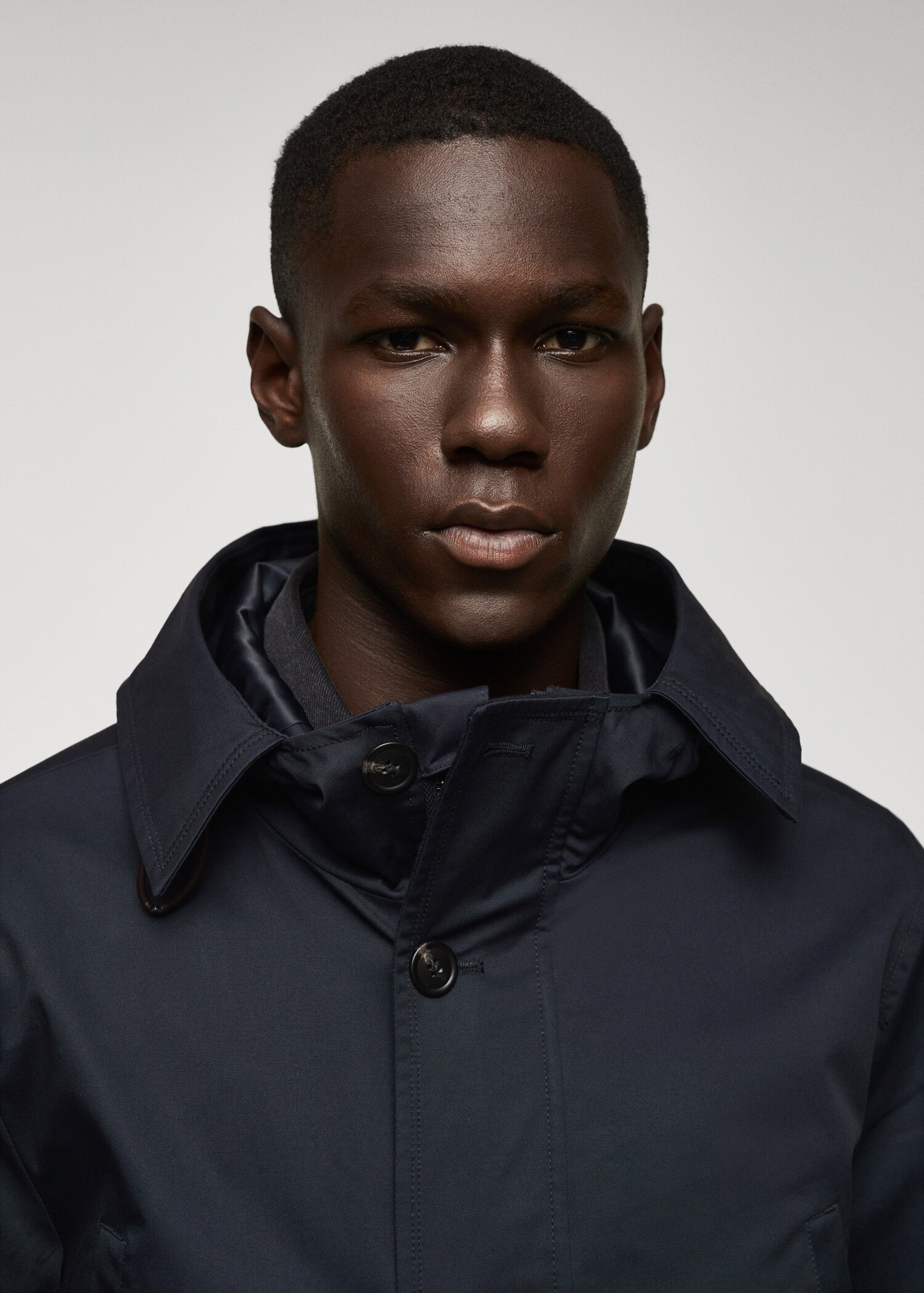Hooded parka with pocket - Details of the article 6