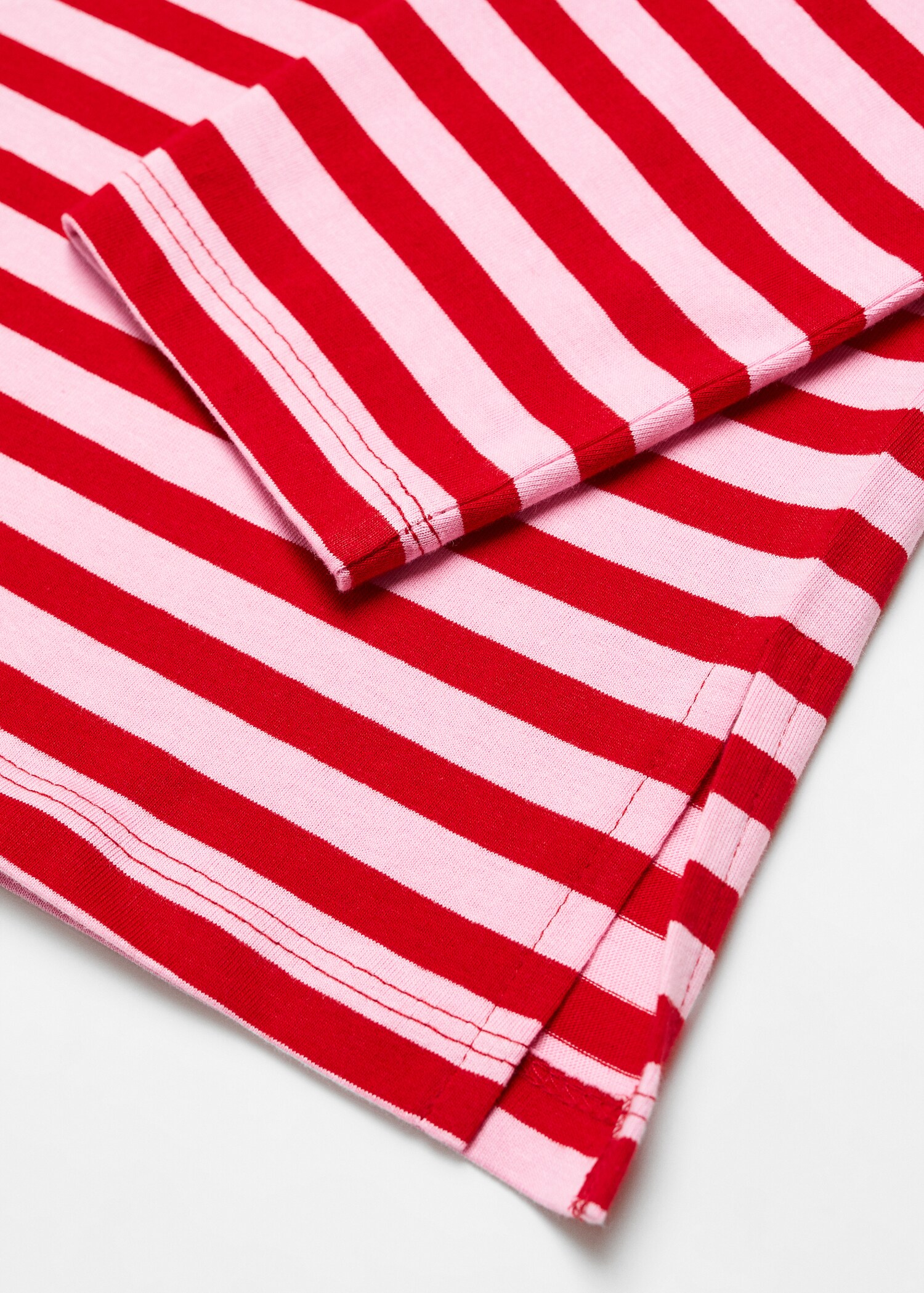Oversized gestreept T-shirt - Detail van het artikel 8