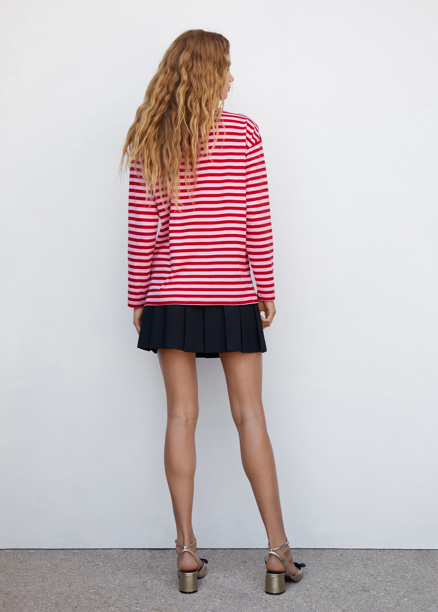 Oversized gestreept T-shirt - Achterkant van het artikel