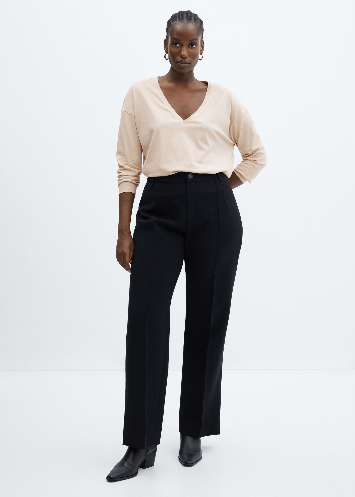 V-neck cotton T-shirt - Details of the article 3