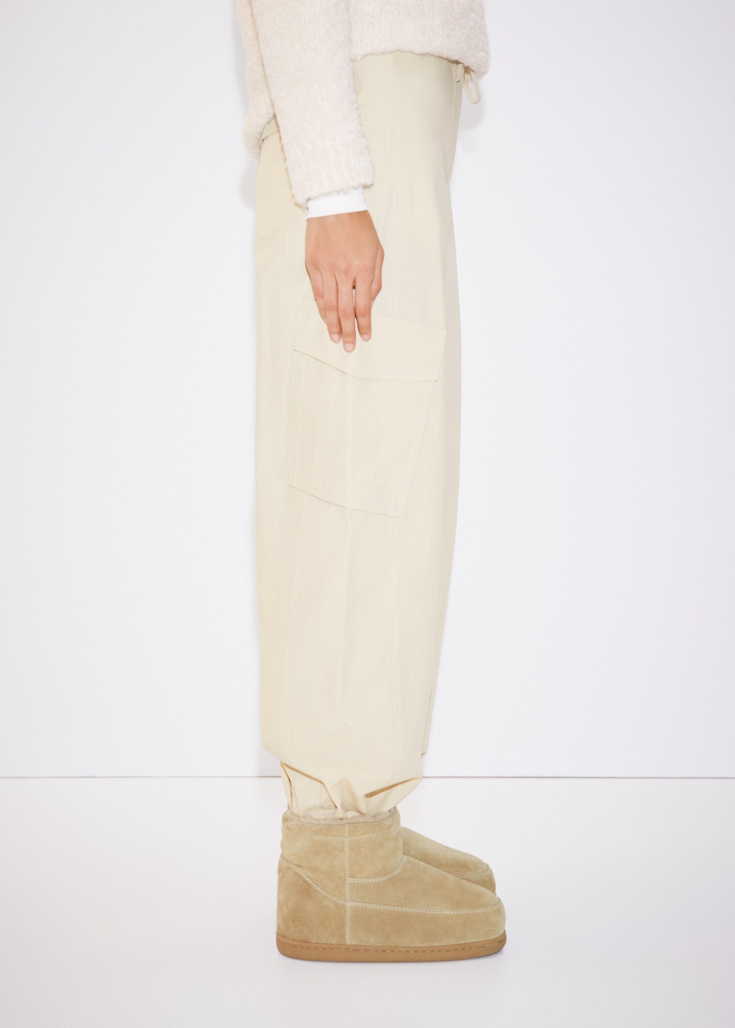 Cotton cargo trousers - Details of the article 6