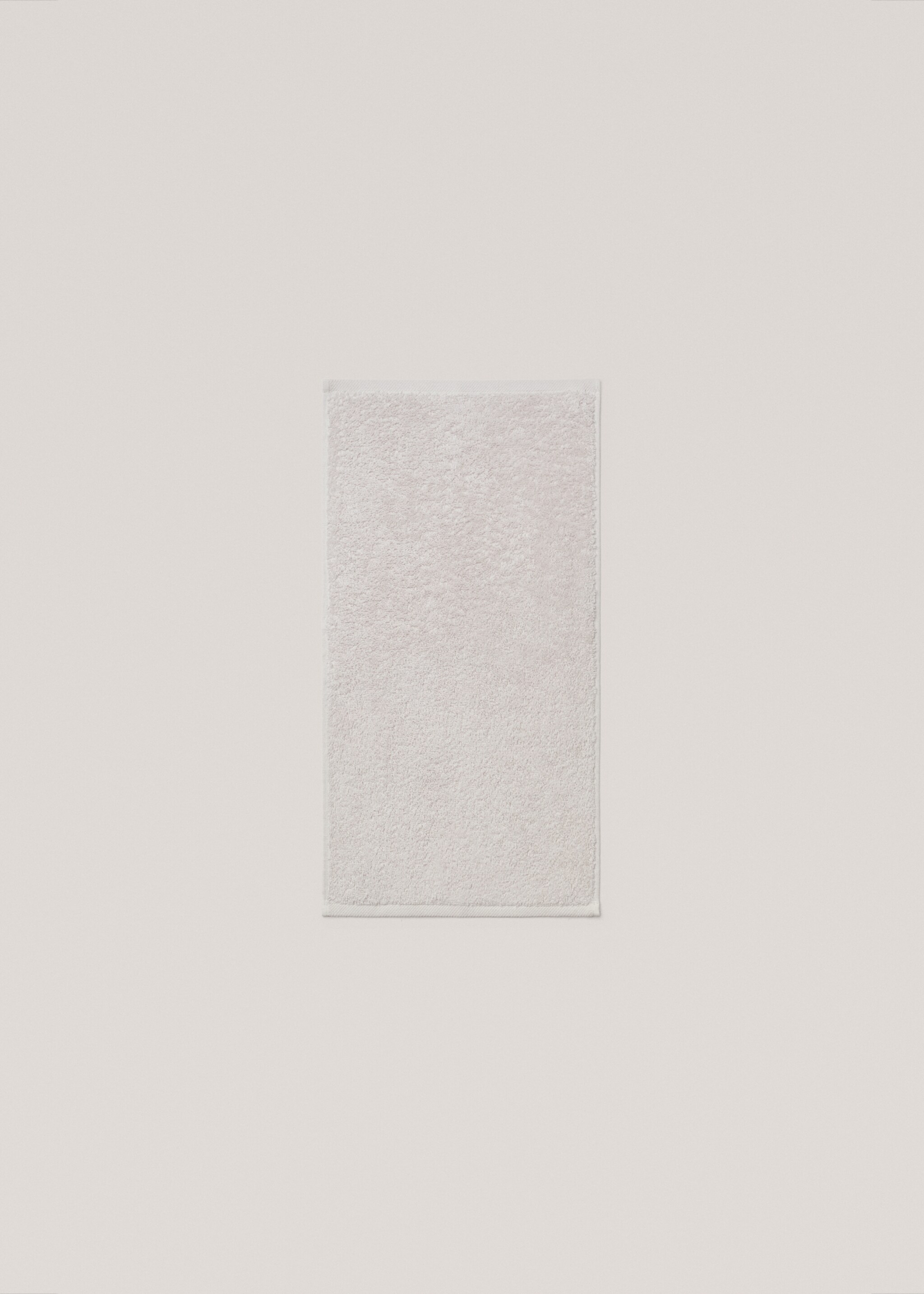 600gr/m2 cotton face towel 30x50cm - Details of the article 4