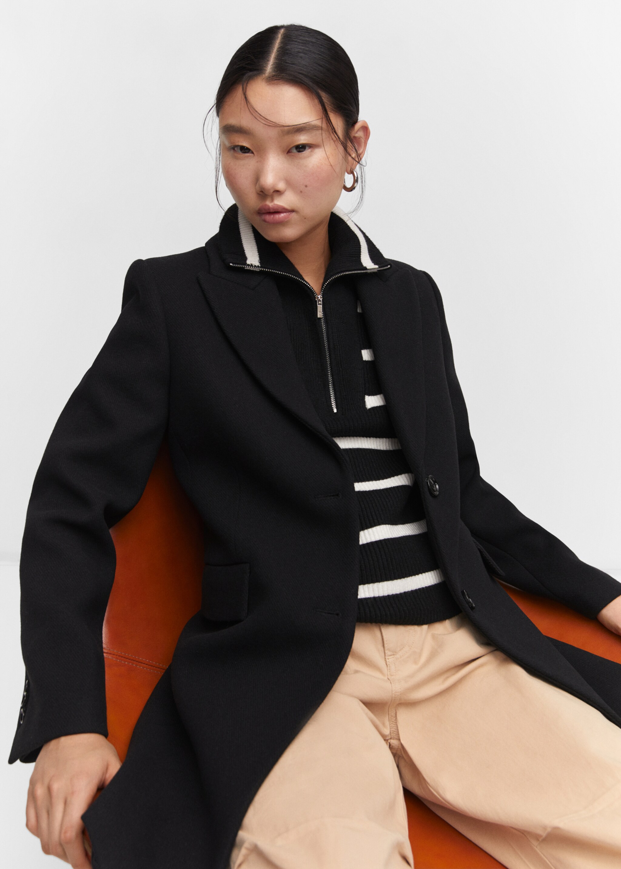 Manteau droit à revers - Détail de l'article 2