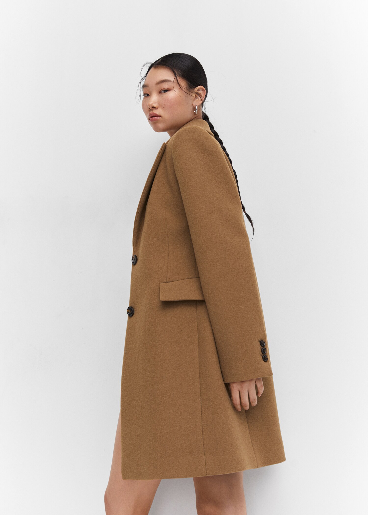 Lapelled straight-cut coat - Details of the article 2