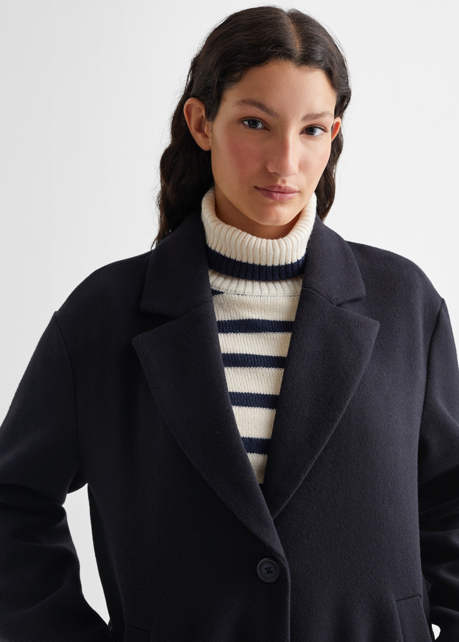 Manteau droit à revers - Détail de l'article 1