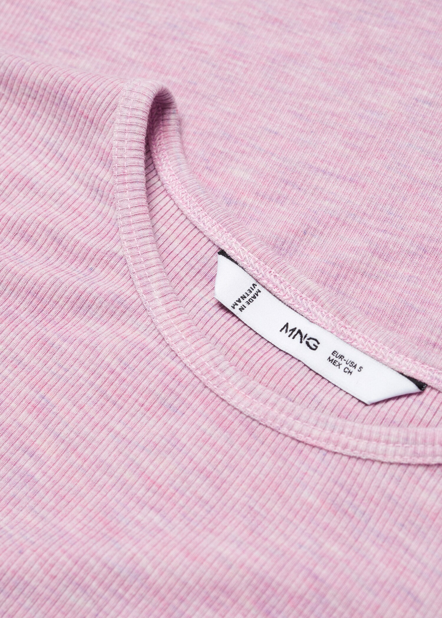 Knitted short-sleeve t-shirt - Details of the article 8