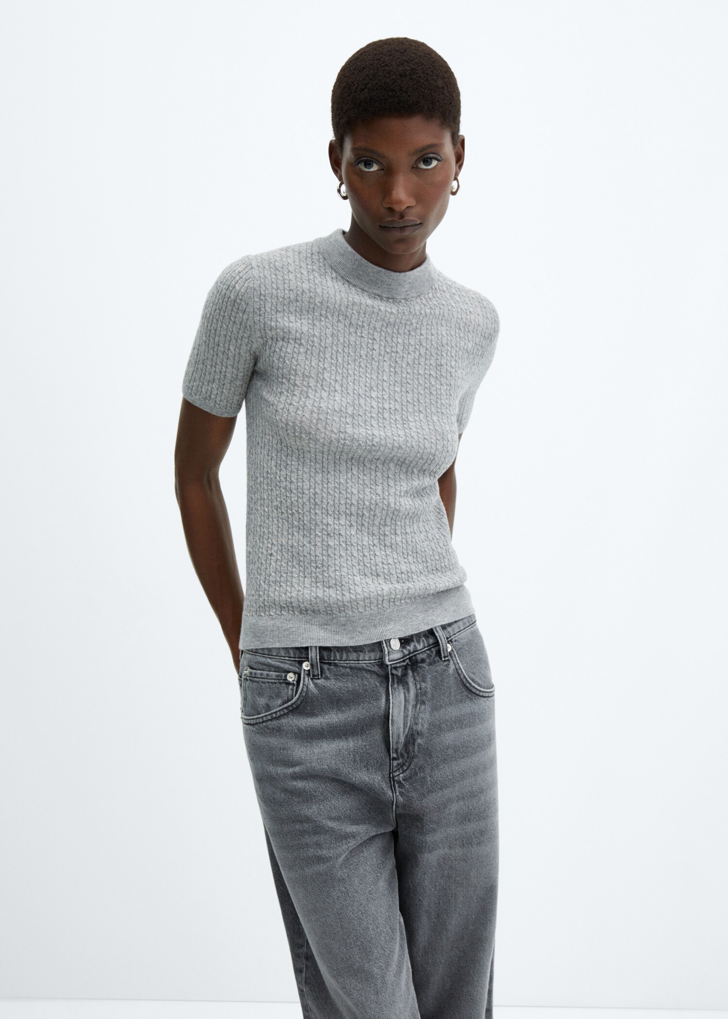 Pull-over laine torsades manches courtes - Plan moyen