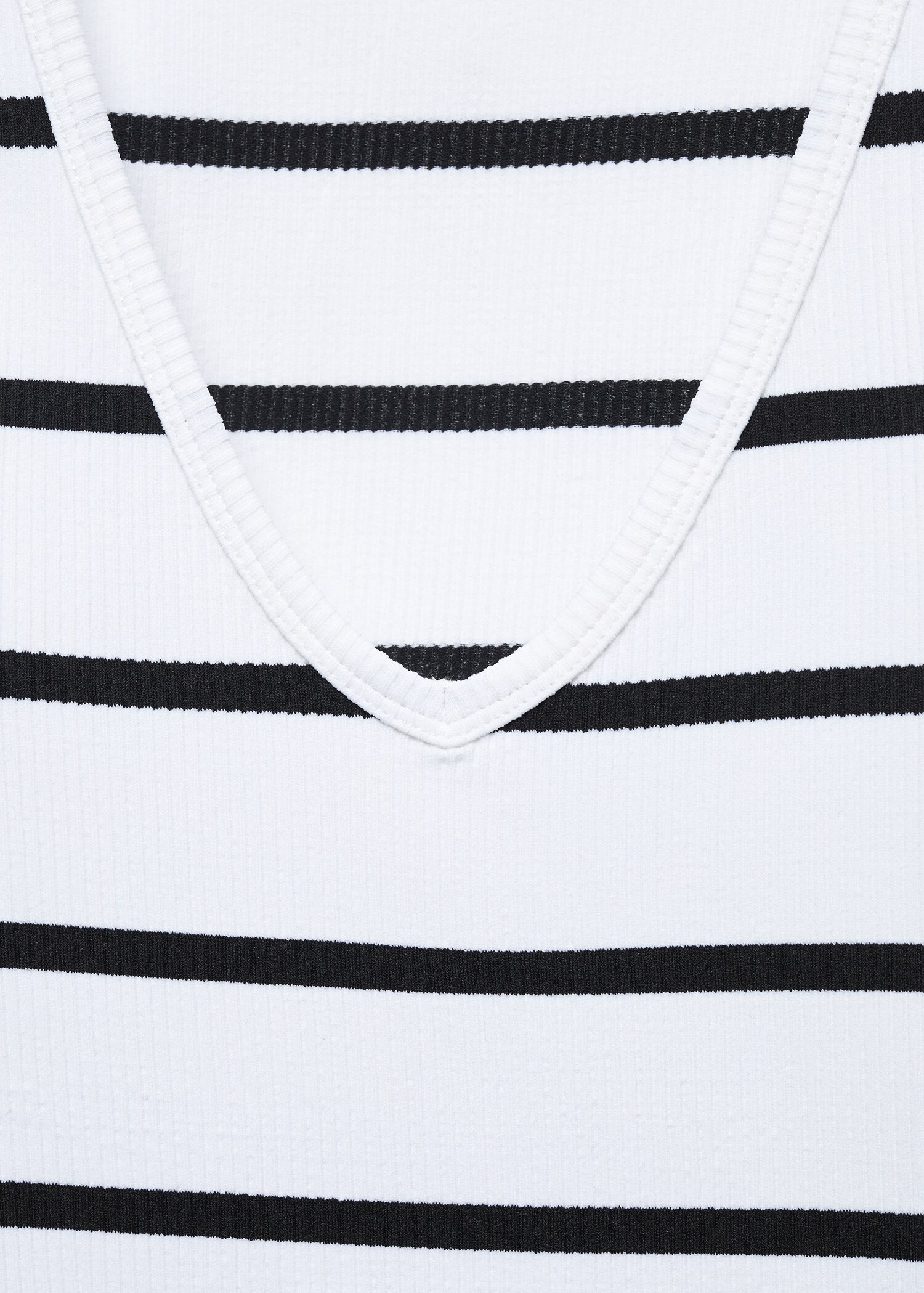 Striped seamless t-shirt - Details of the article 8