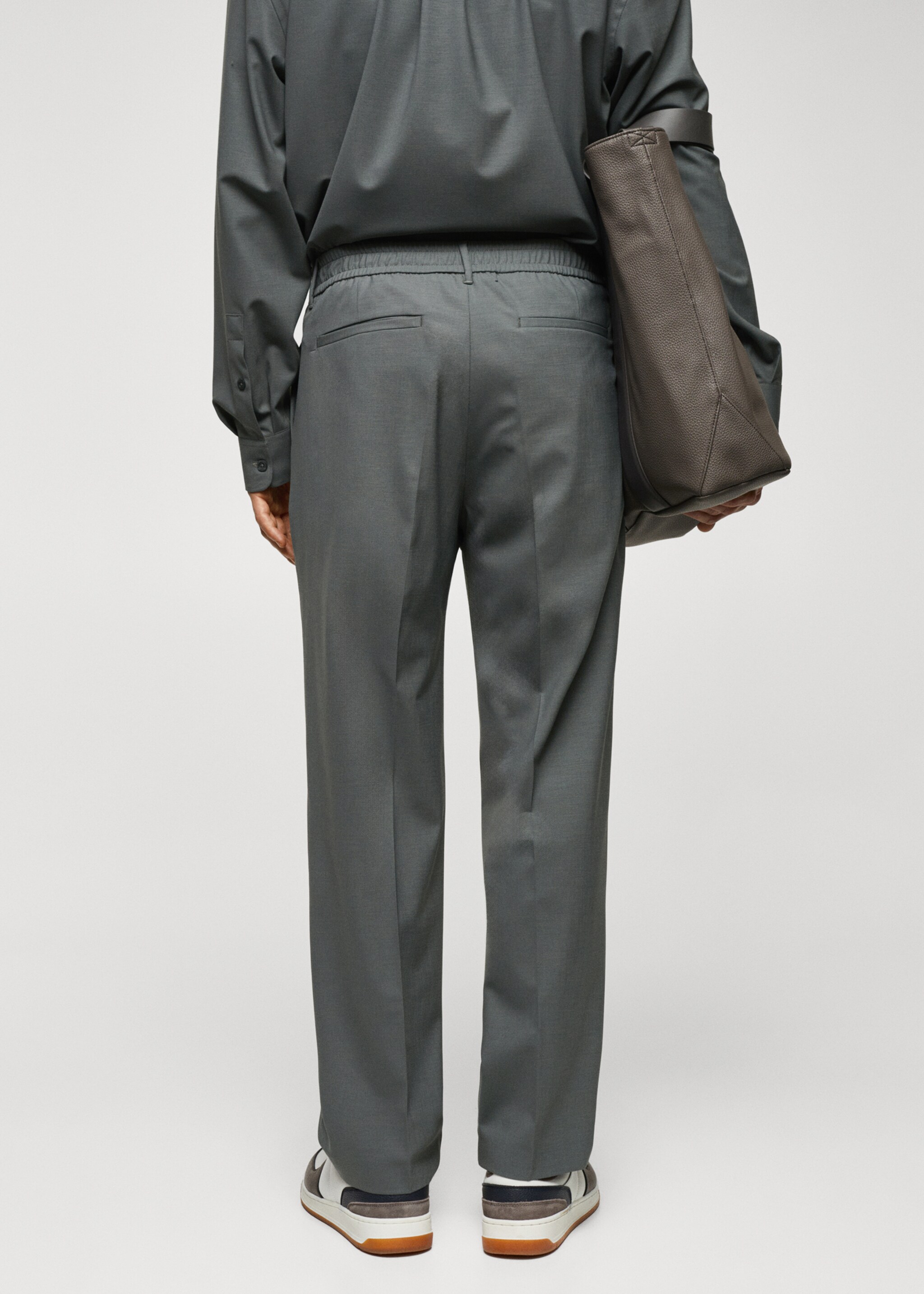 Relaxed-fit wool pants - Reverse of the article