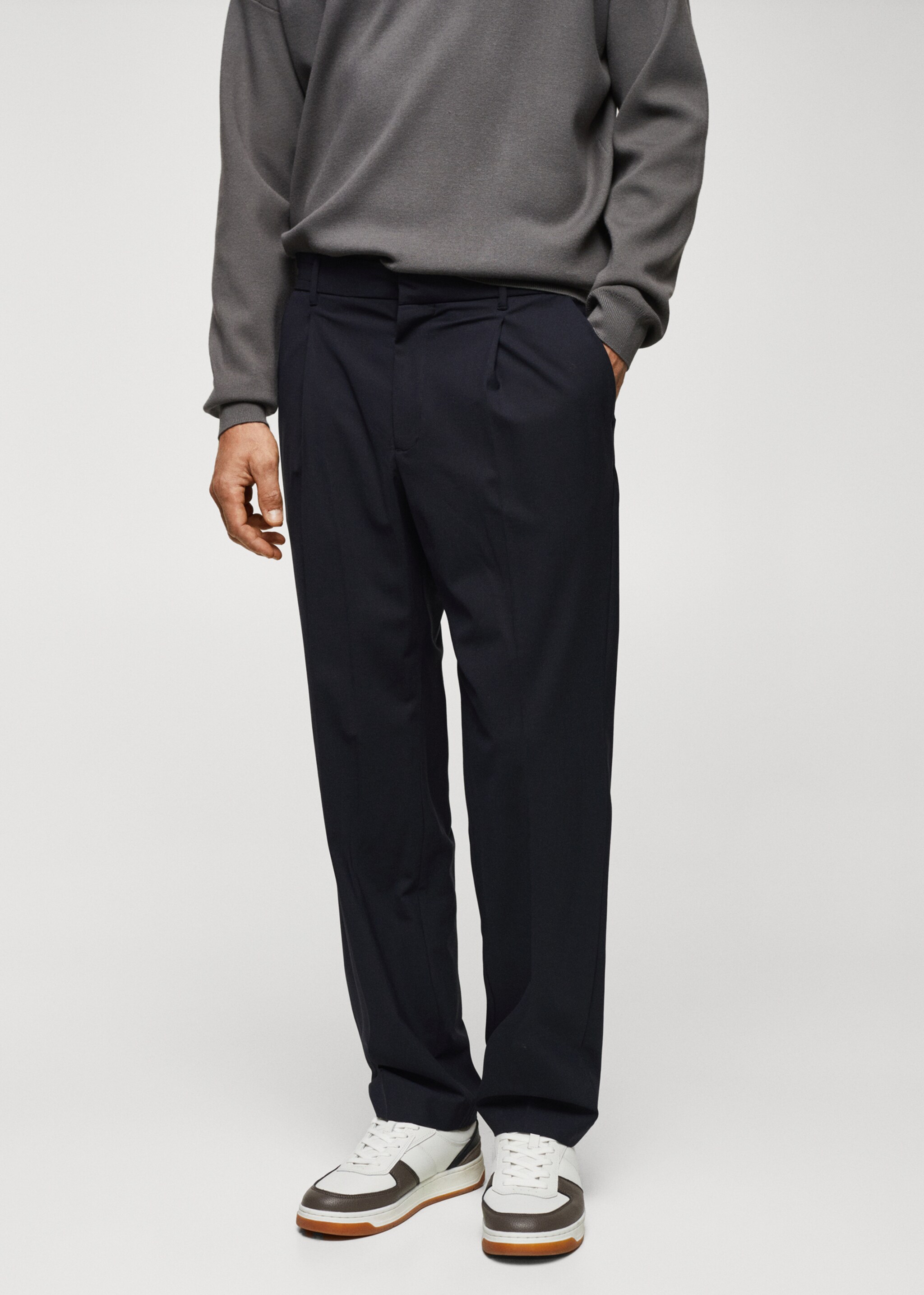 Relaxed-fit wool pants - Medium plane, Navy. Ref: 57015958-00.