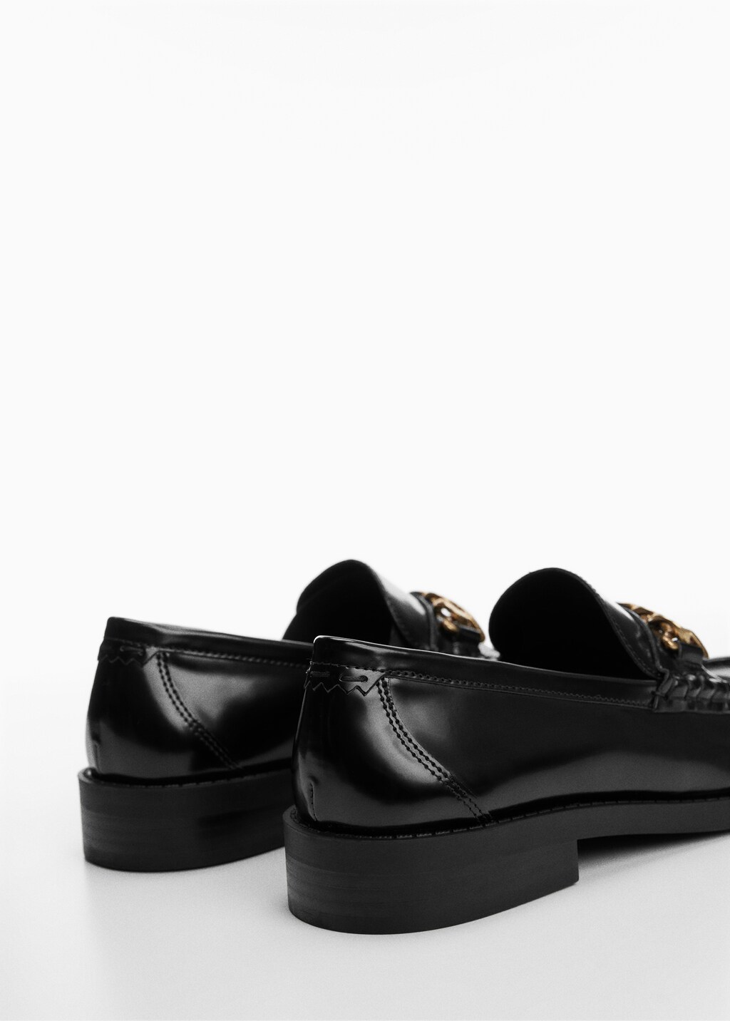 【PORTERNA】Biche chain loafers Chain loafers - Women | MANGO OUTLET USA