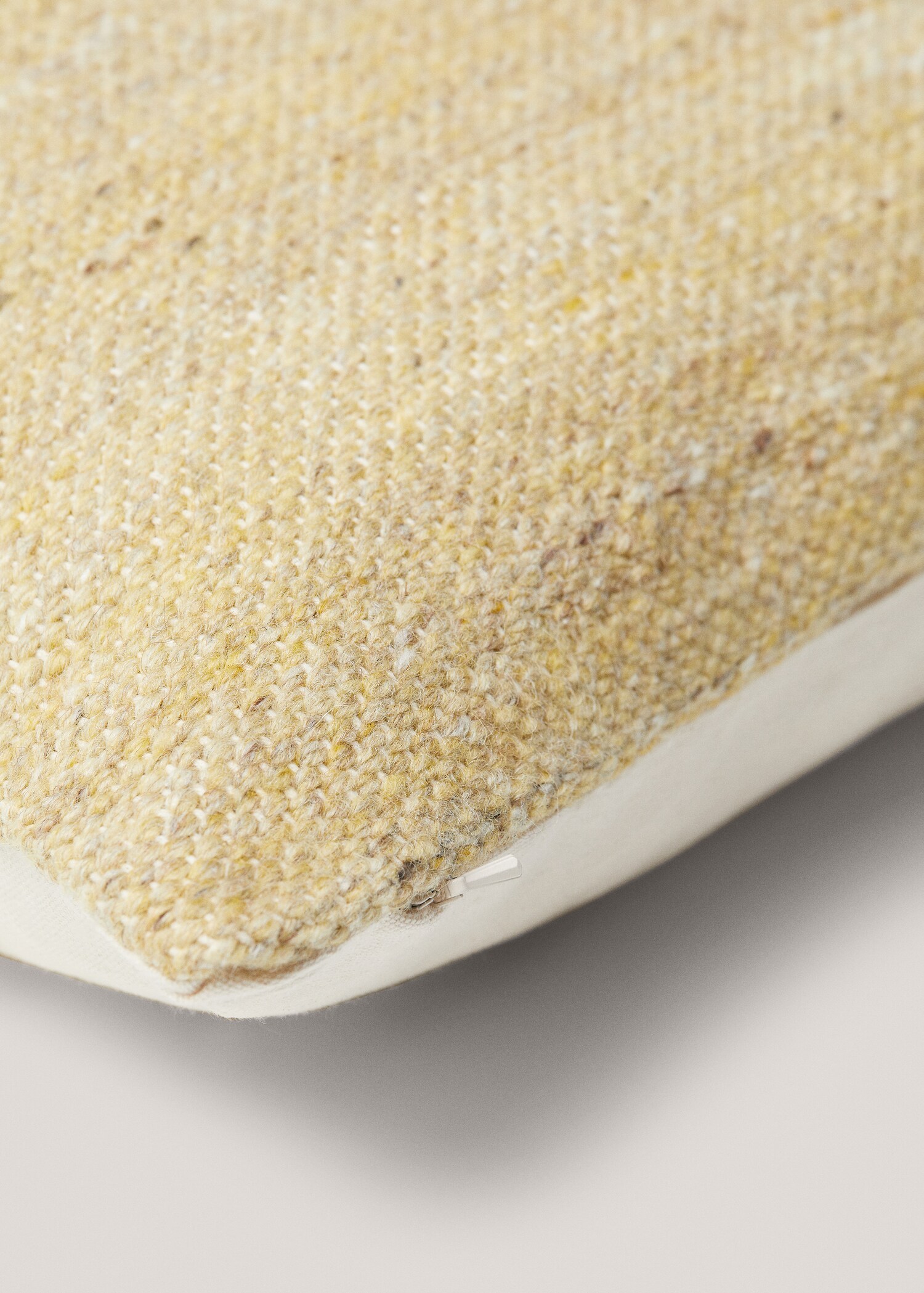 Wool mixed cushion cover 45x45cm - Details of the article 2