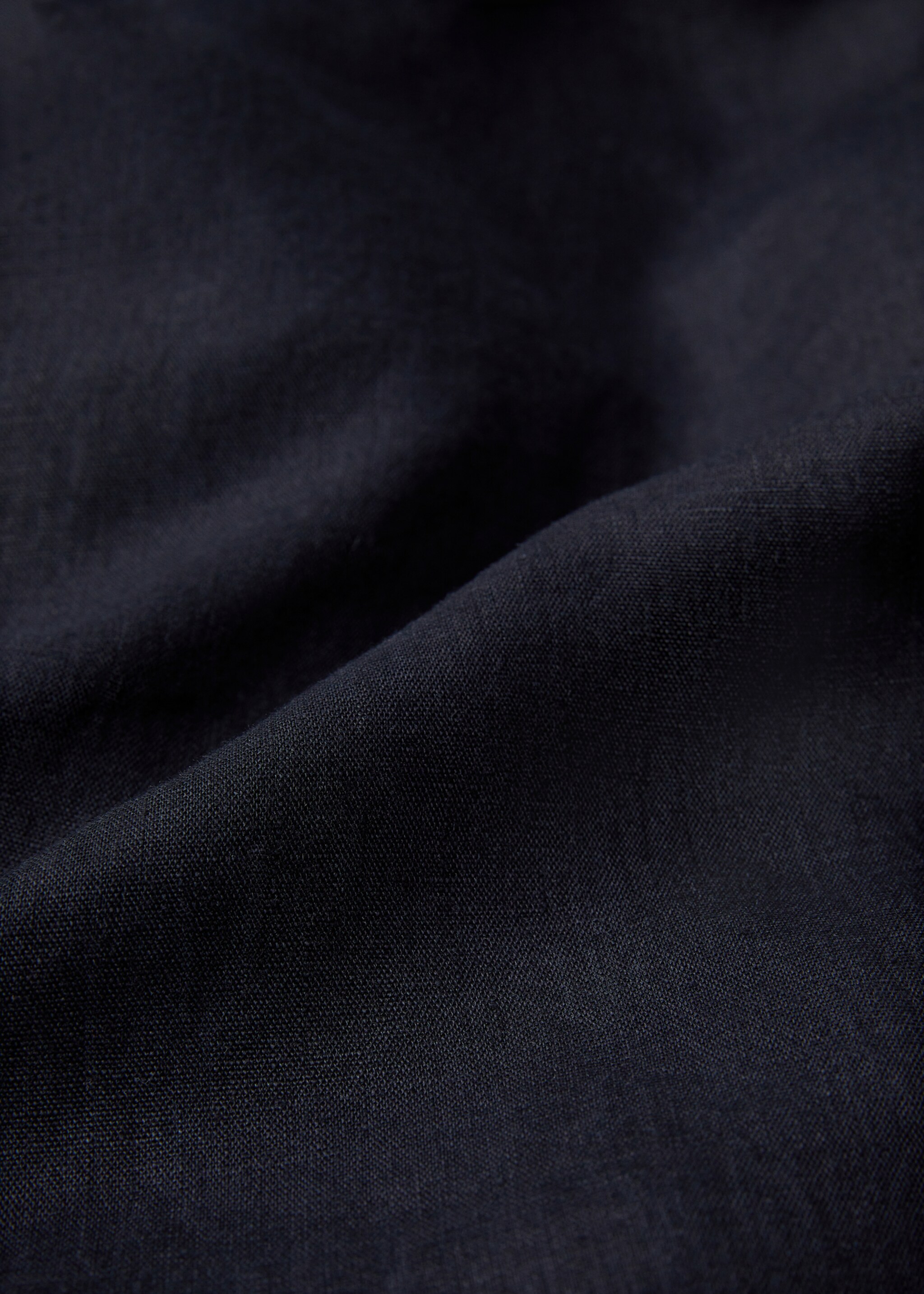 100% linen duvet cover for queen bed - Details of the article 3, Dark Navy. Ref: 57016318-00.